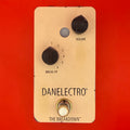 Danelectro The breakdown