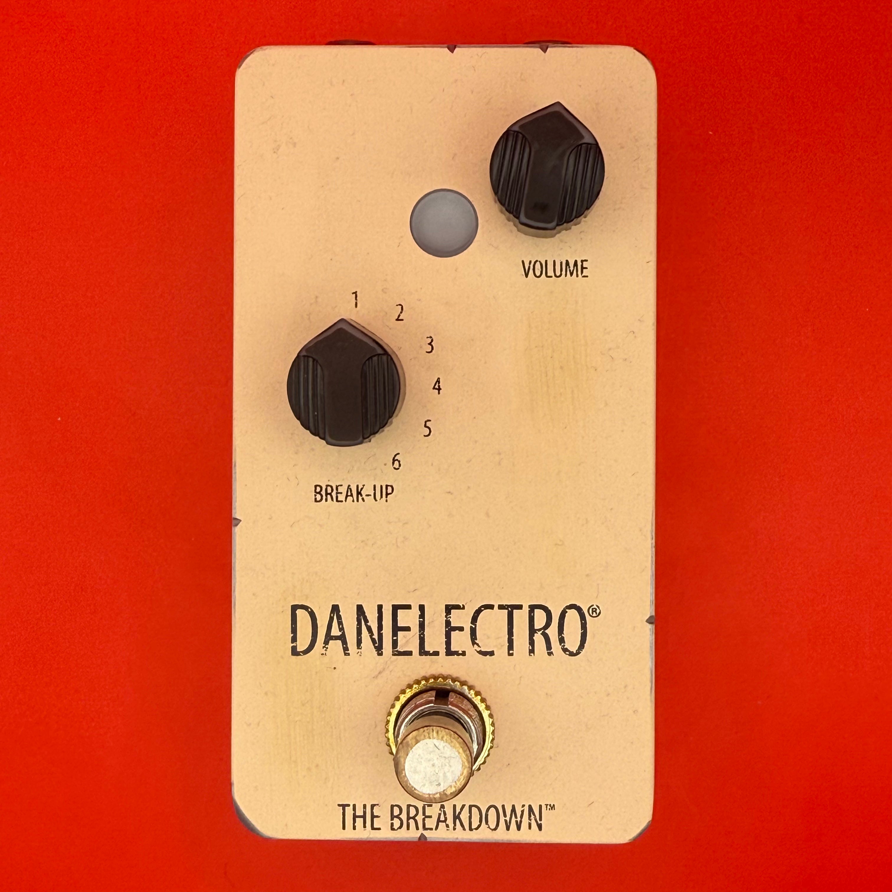 Danelectro The breakdown