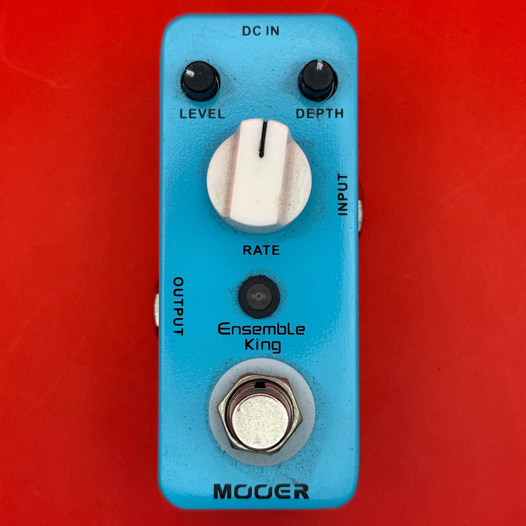 Moore Chorus Ensemble King Pre-Loved