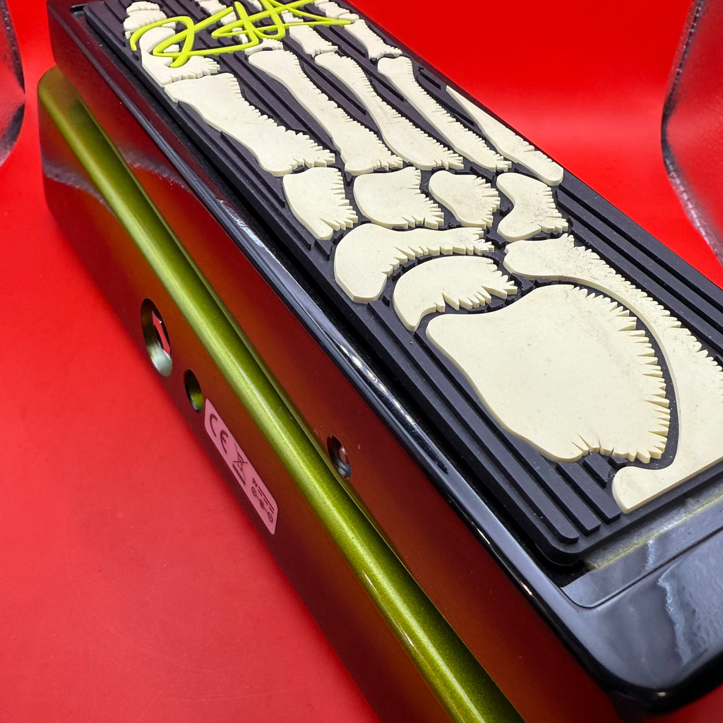 Kirk Hammett Crybaby Wah. Signed