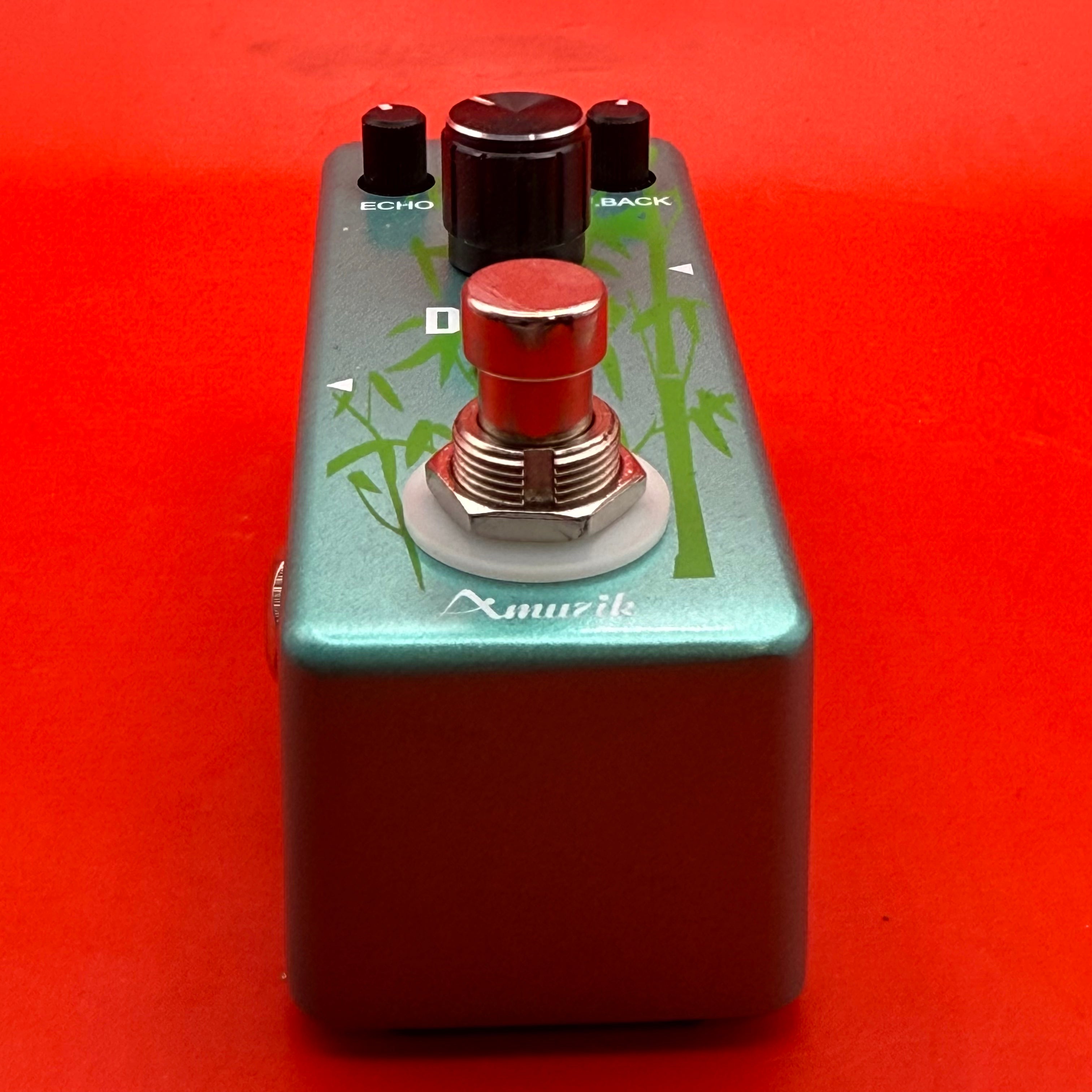 Amuck Delay Pedal