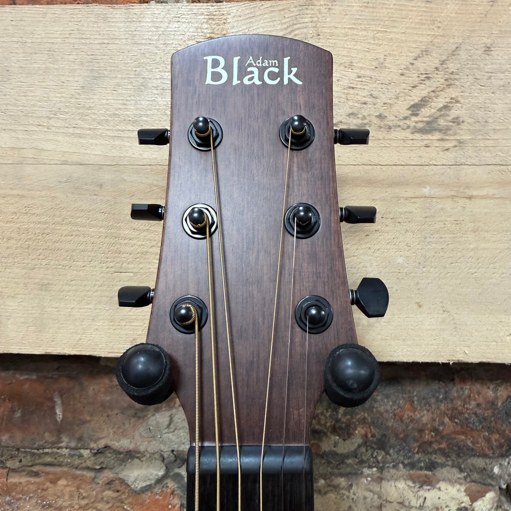 Adam Black O-2 Travel Guitar plus bag