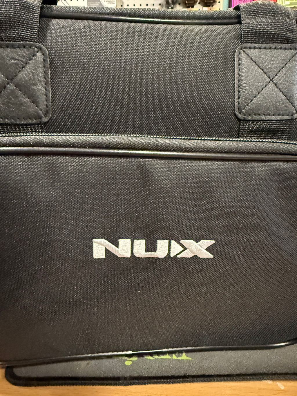 NuX Bumblebee Small Pedalboard