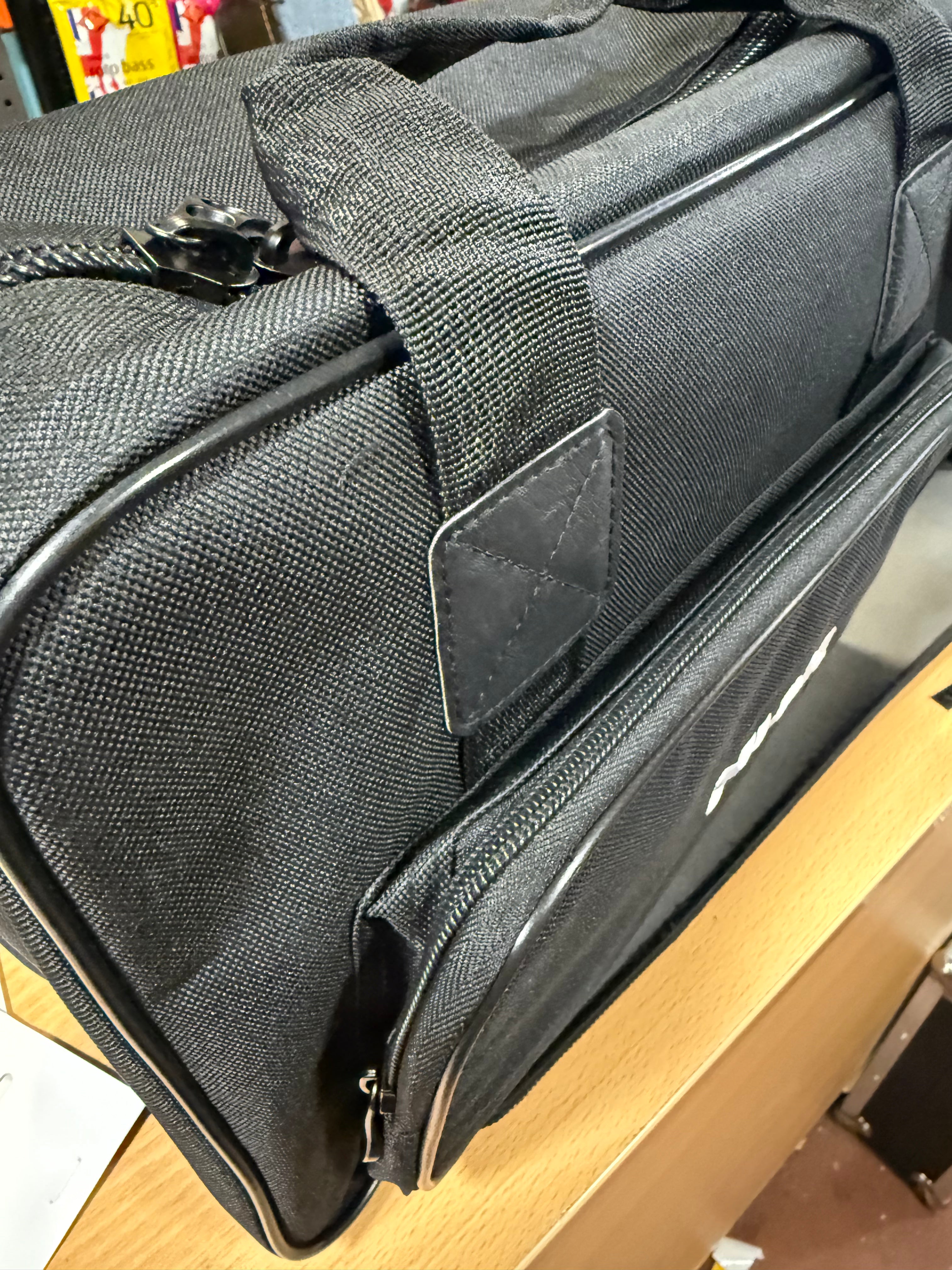 NuX Bumblebee Small Pedalboard