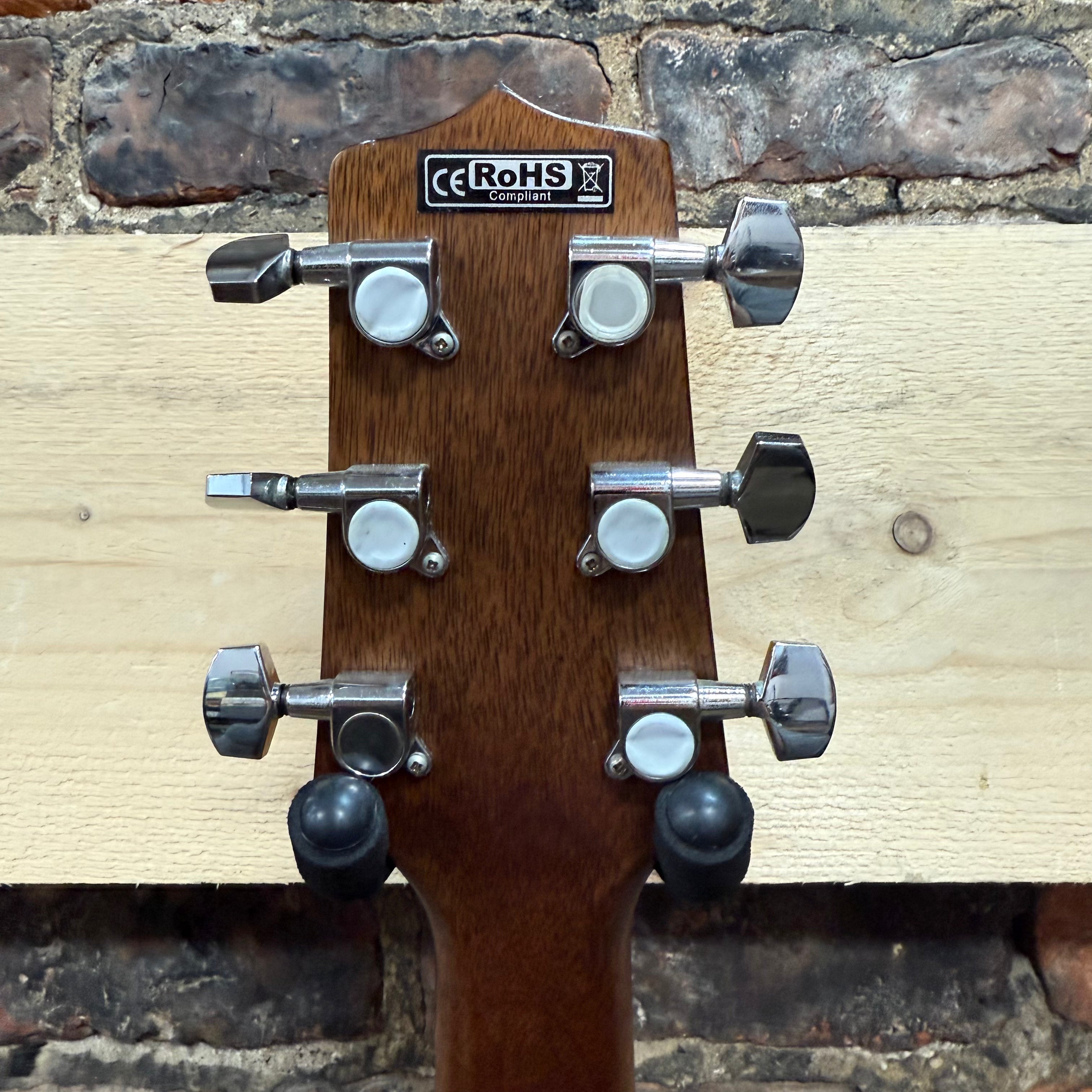 Takamine GN10CE-NS Pre-Loved