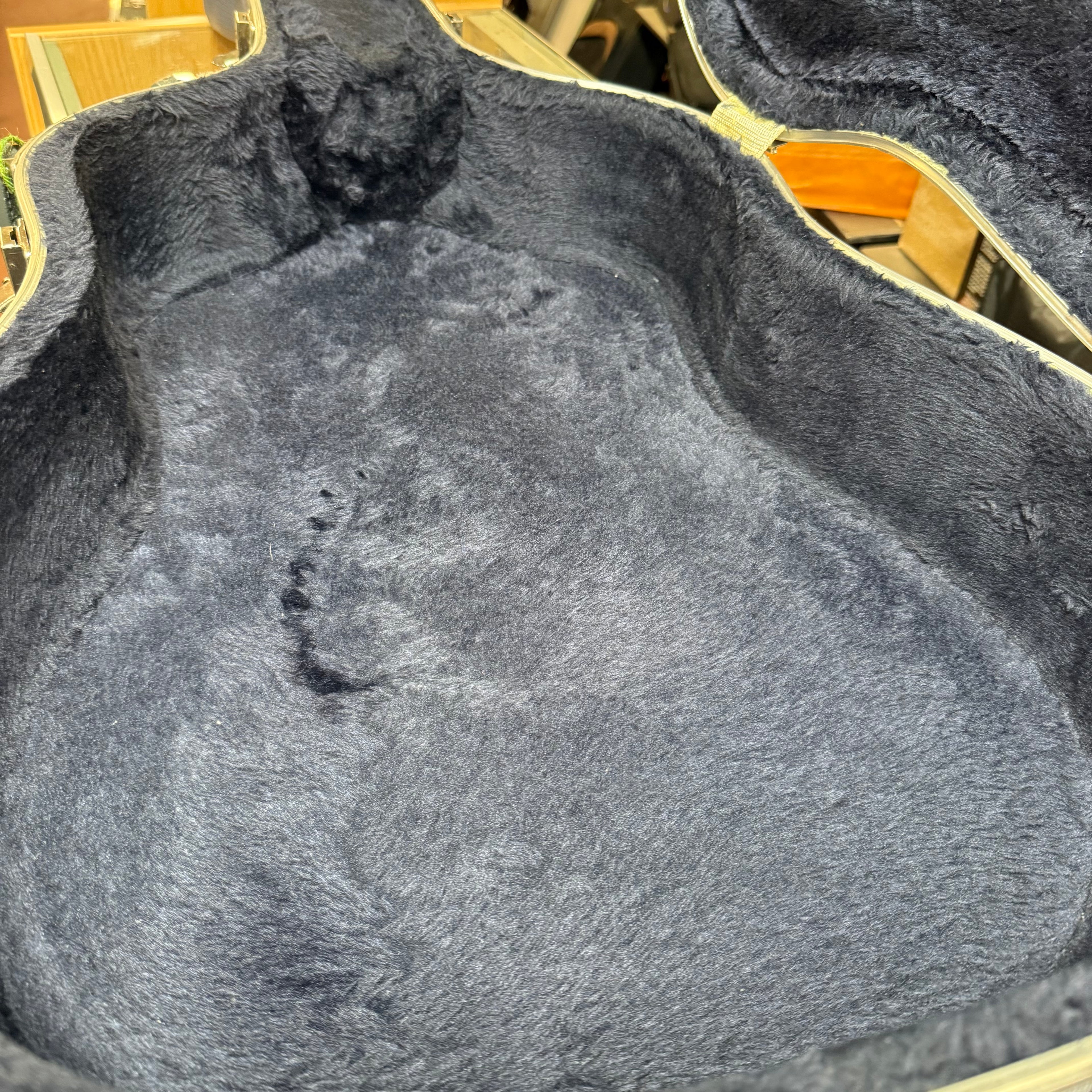 Segovia SJ-61 Pre-Loved