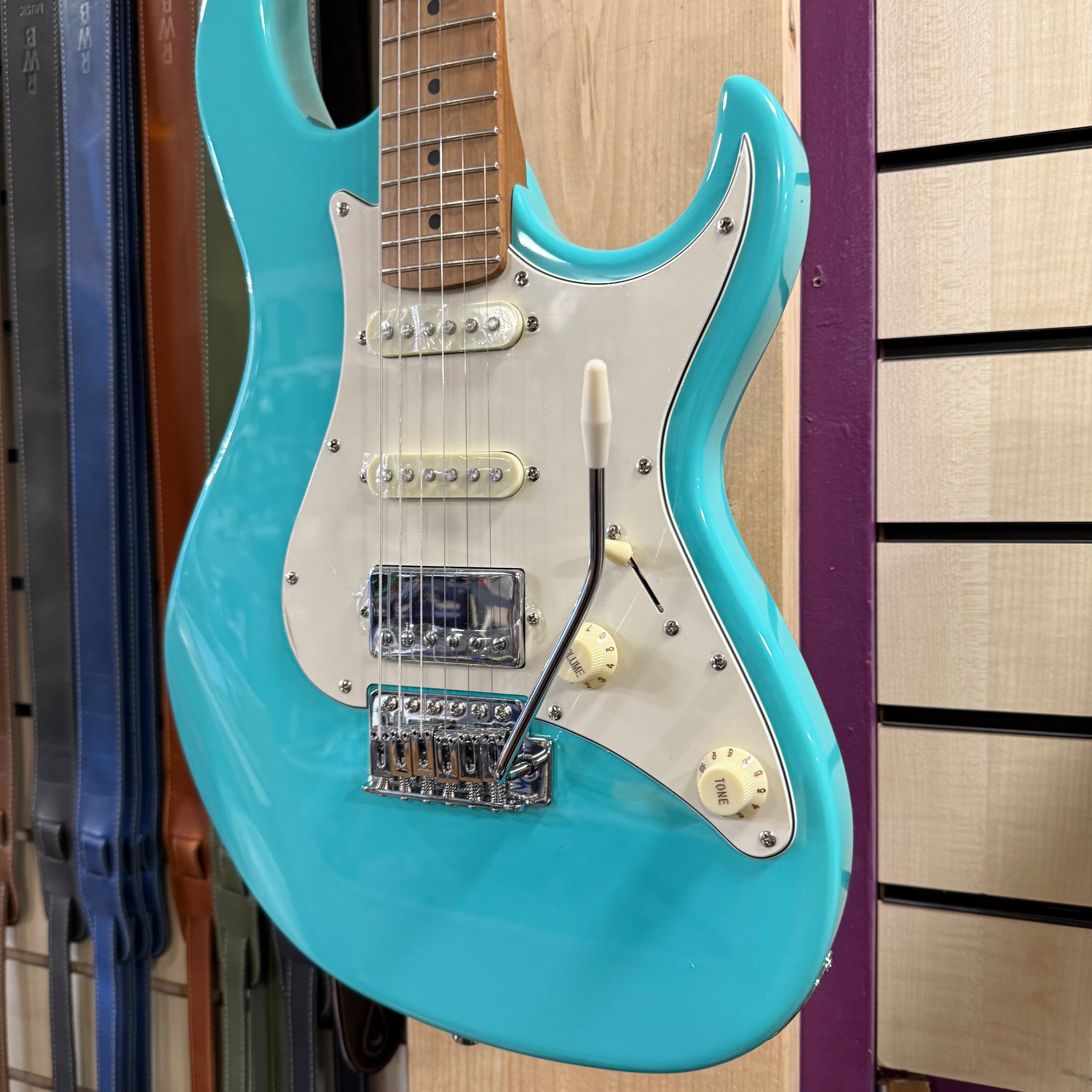 Cort G200Se Seafoam Green