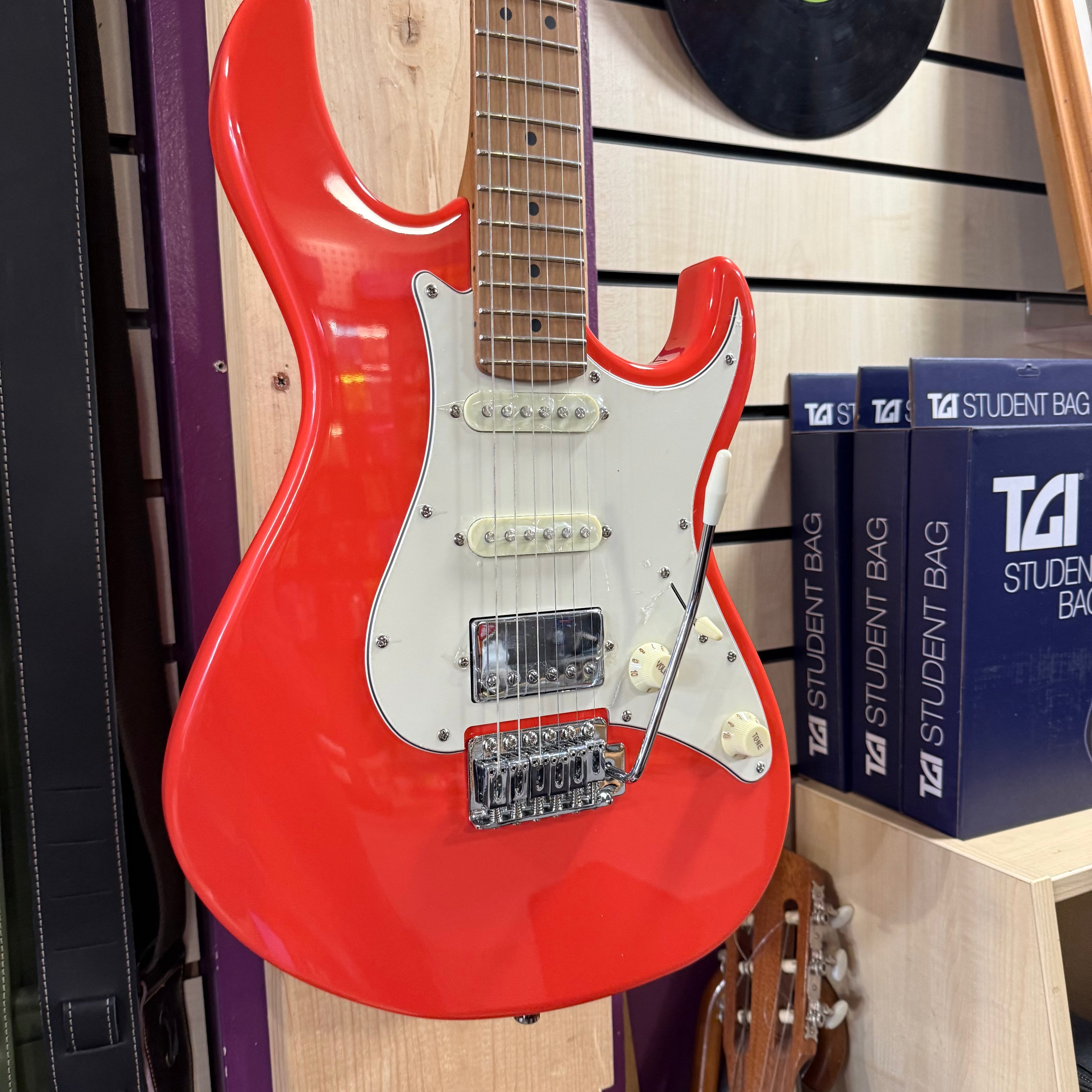 Cort G200se Scarlet Red