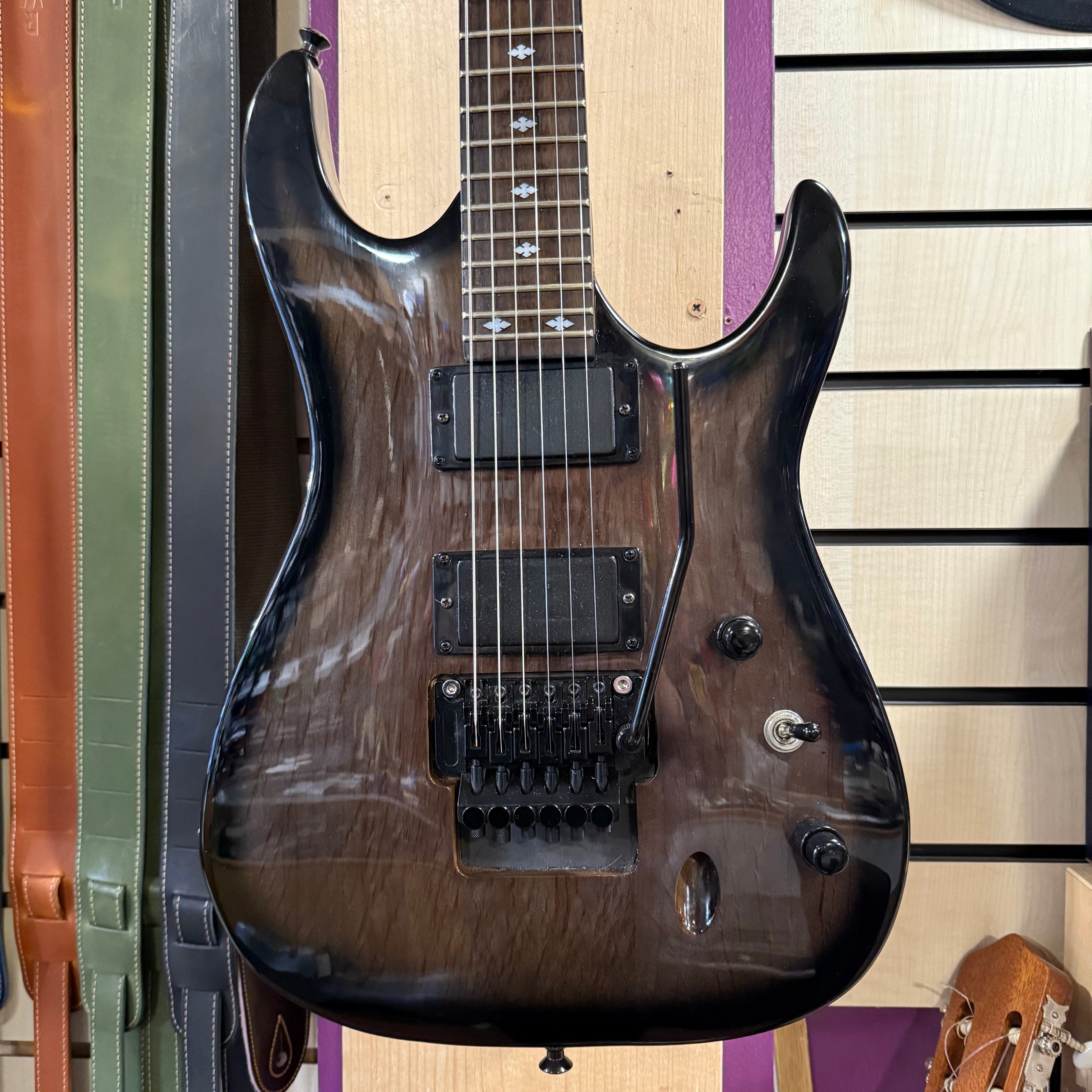 Harper Superstrat Pre-Loved