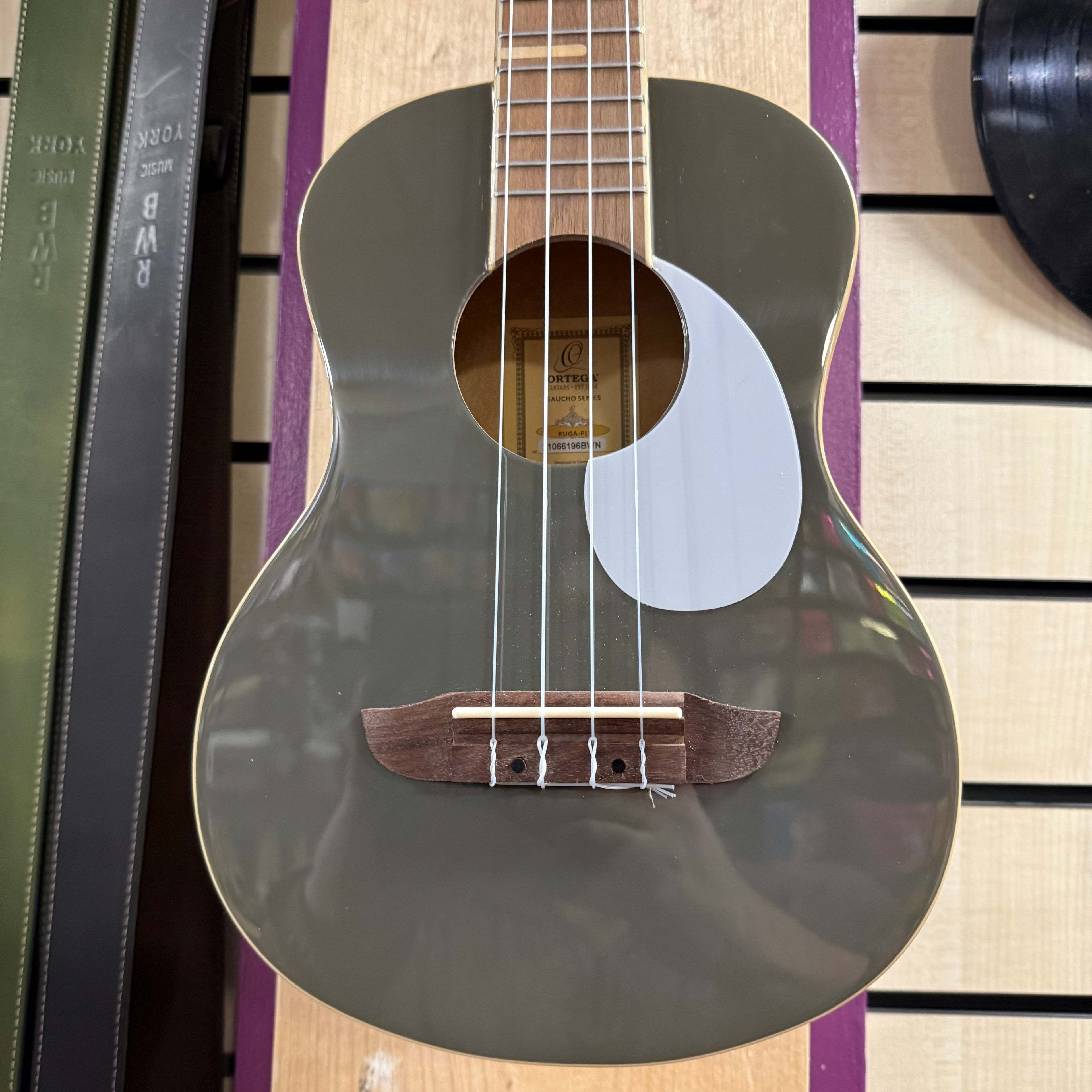 Ortega RUGA-PLT plus gigbag