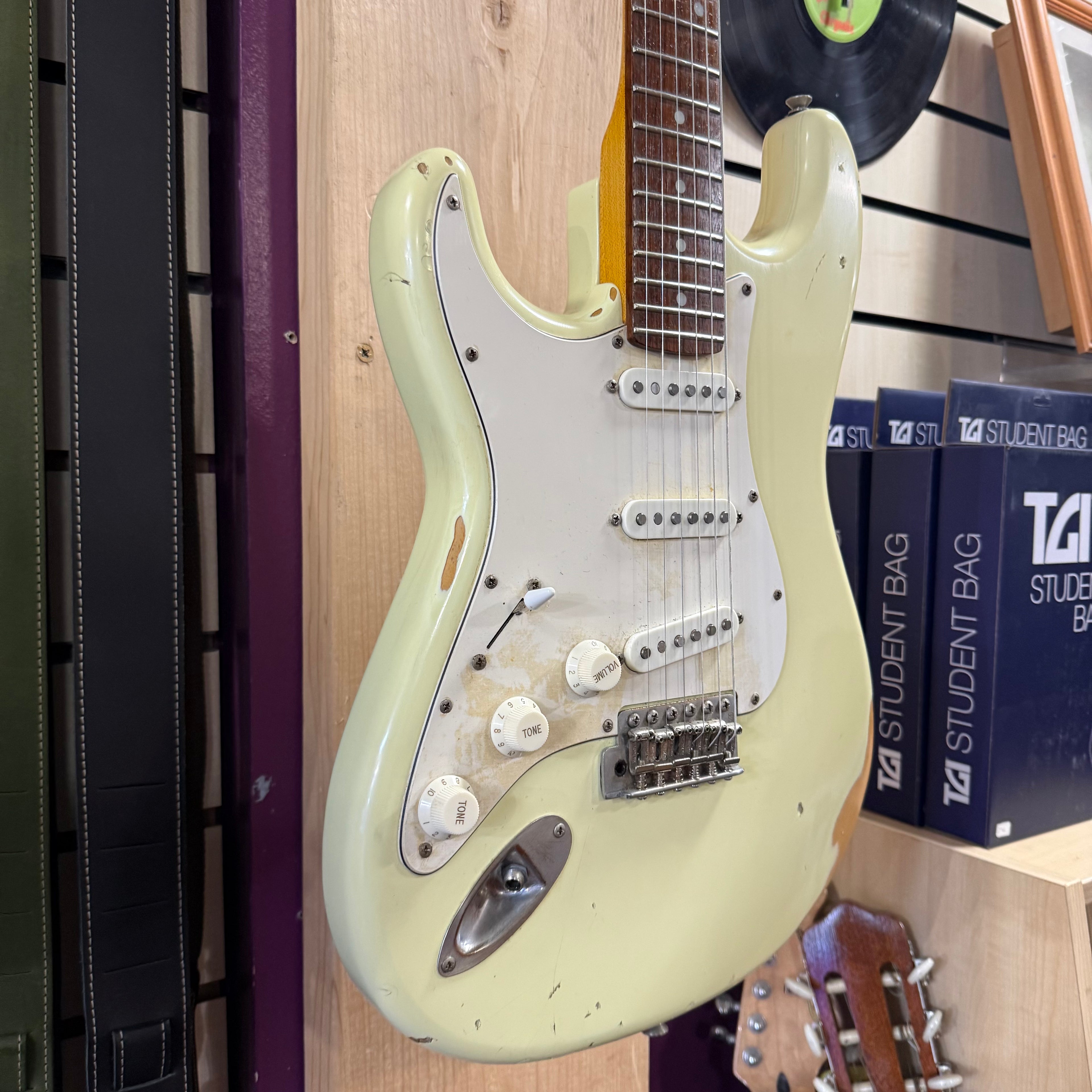 Vintage V6 Left Handed Pre-Loved