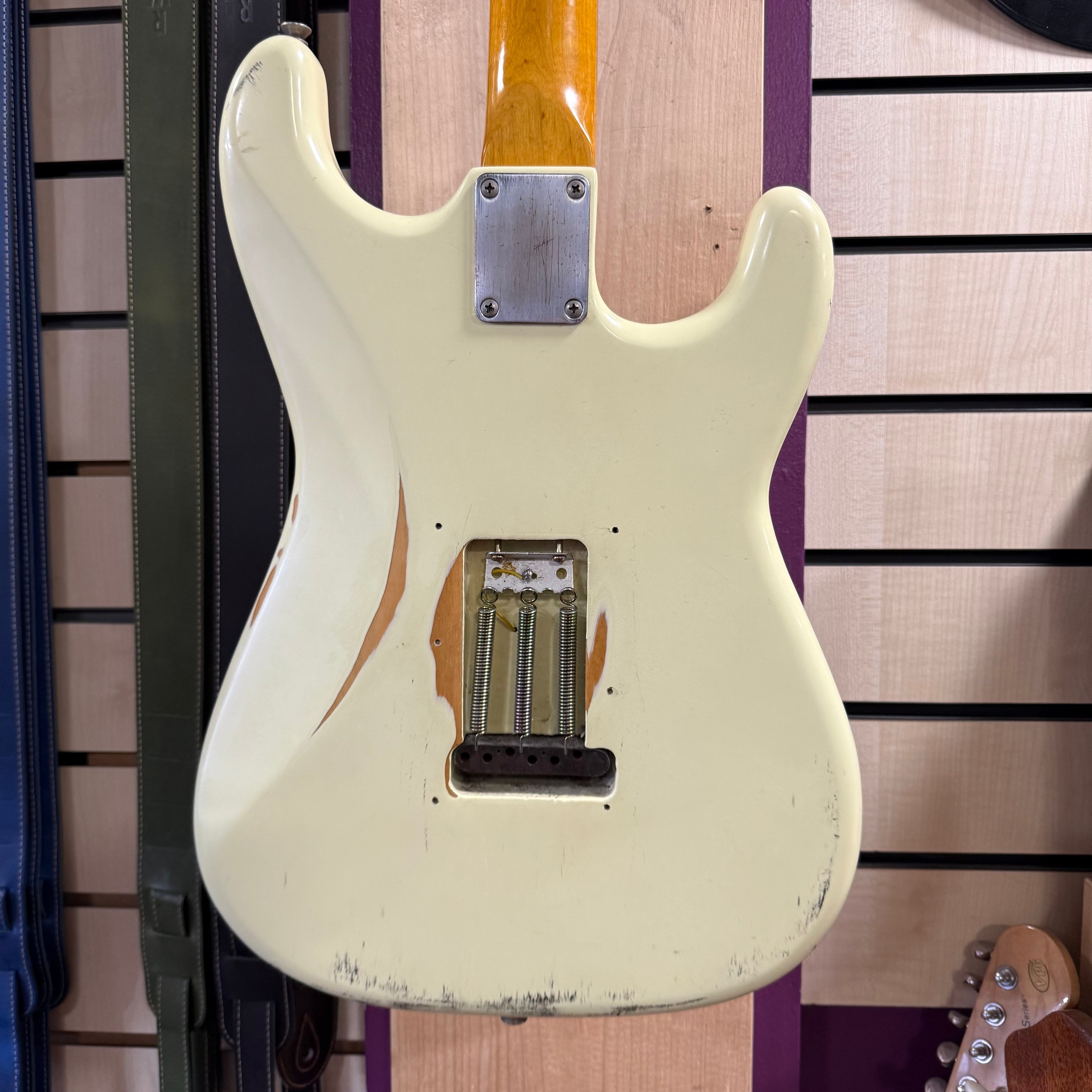 Vintage V6 Left Handed Pre-Loved