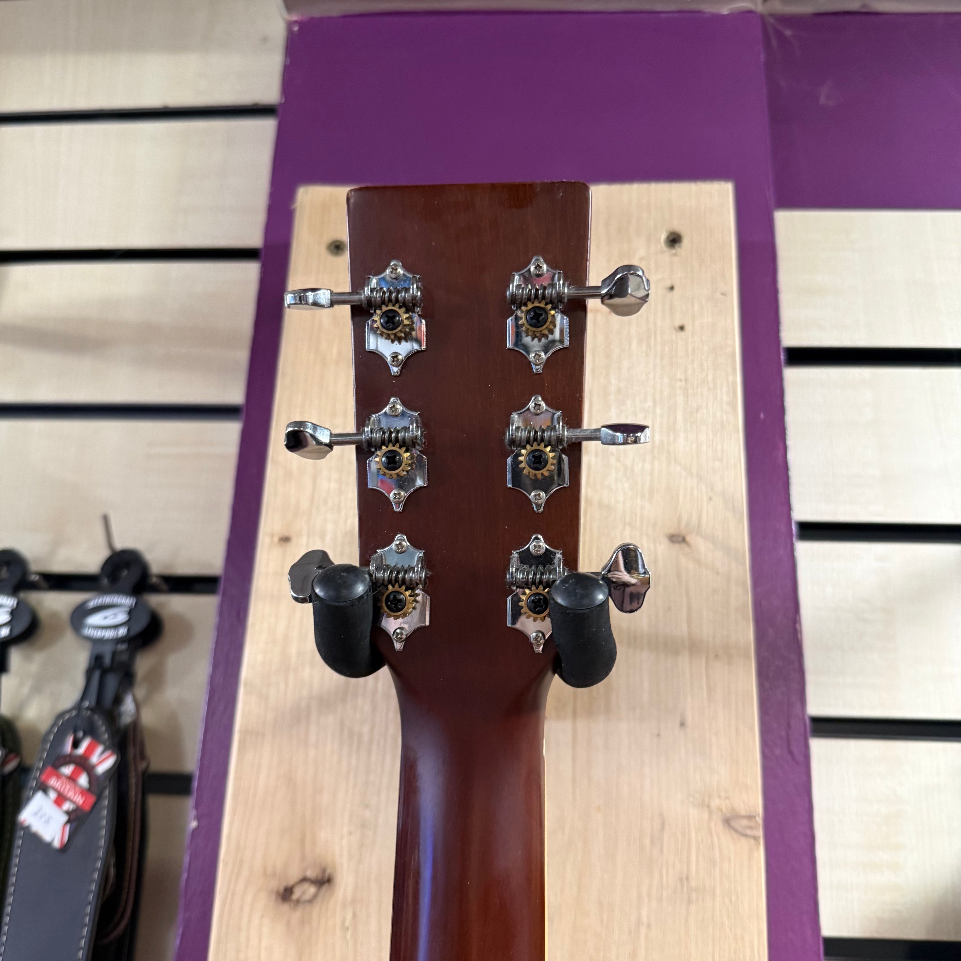 Vintage LV501N Left Handed Pre-Loved