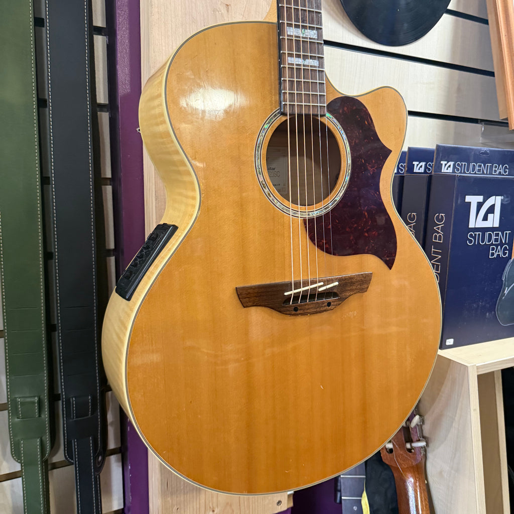 Takamine EG523SC Pre-Loved