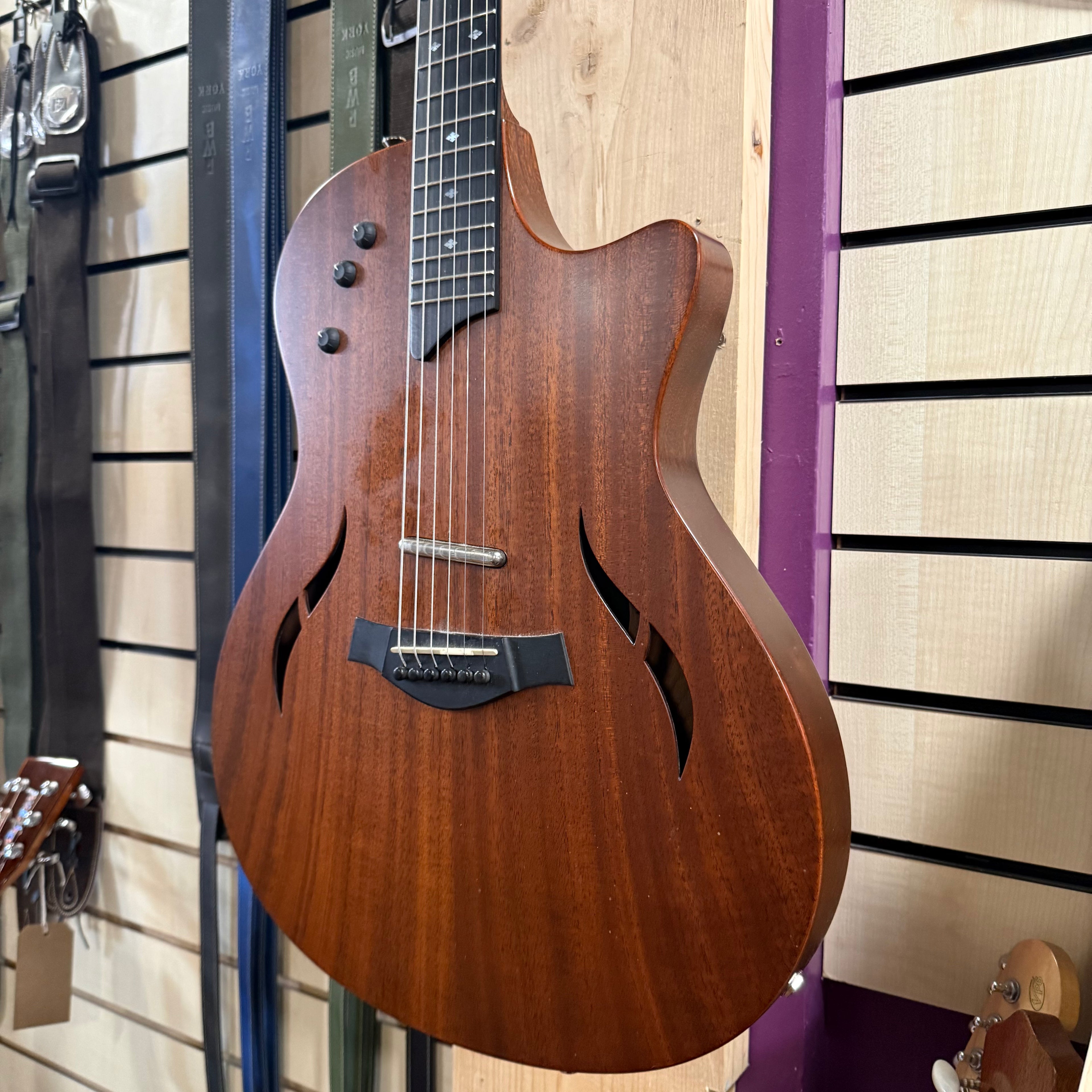 Taylor T5 Classic Pre-Loved