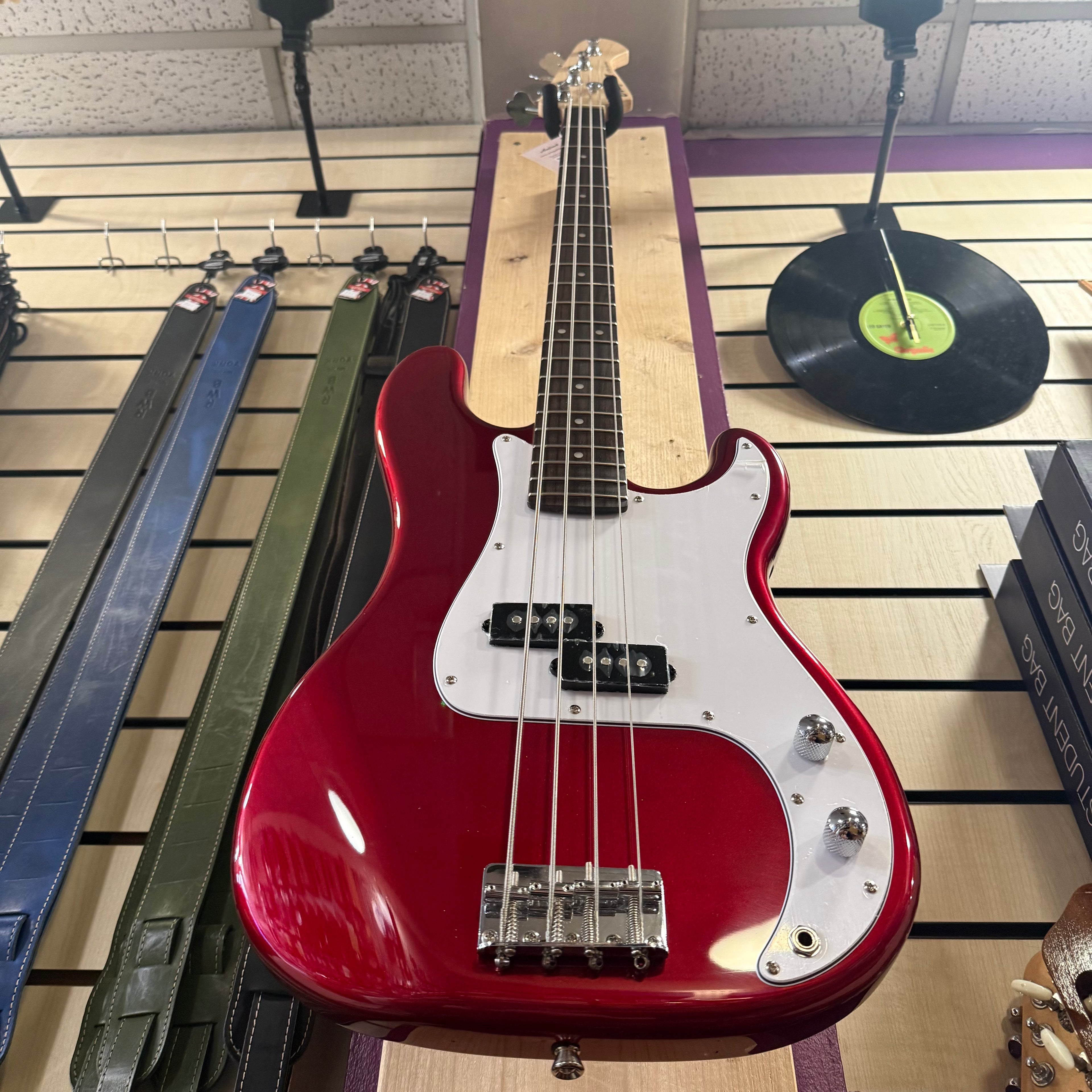 Aria Pro II STB PB in Candy Apple Red