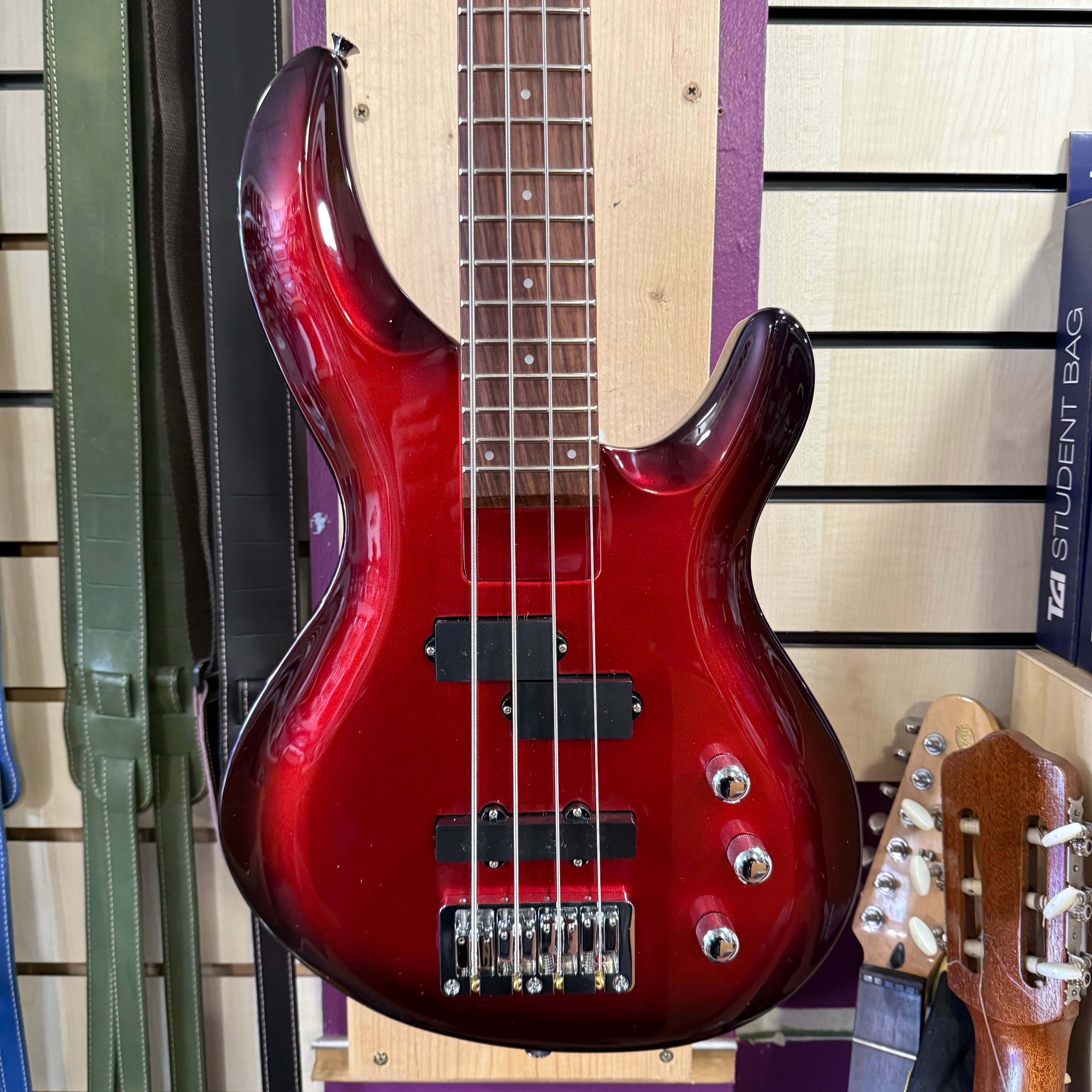 Aria Pro II IGB Red Shade