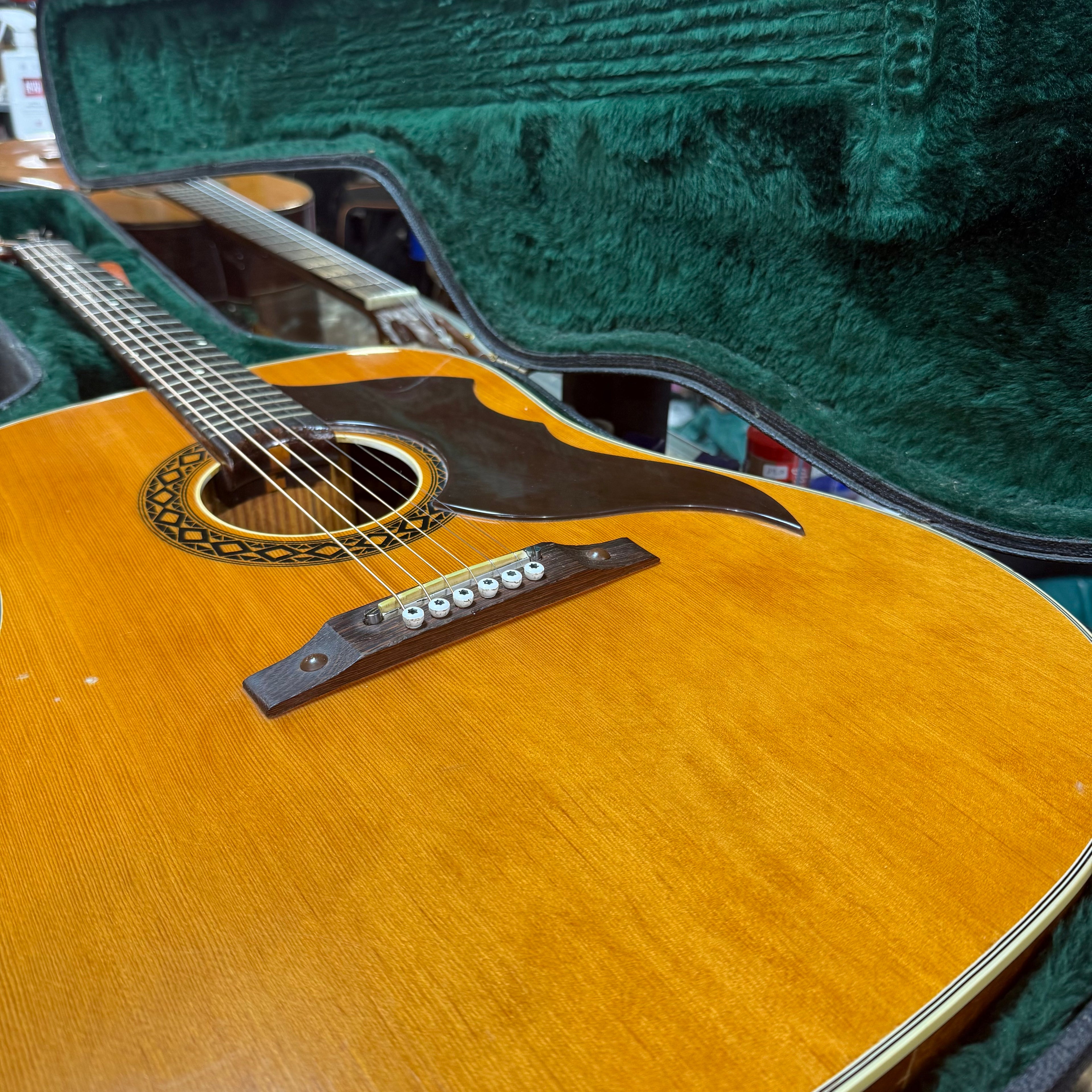 Eko Ranger 1070's Pre-Loved