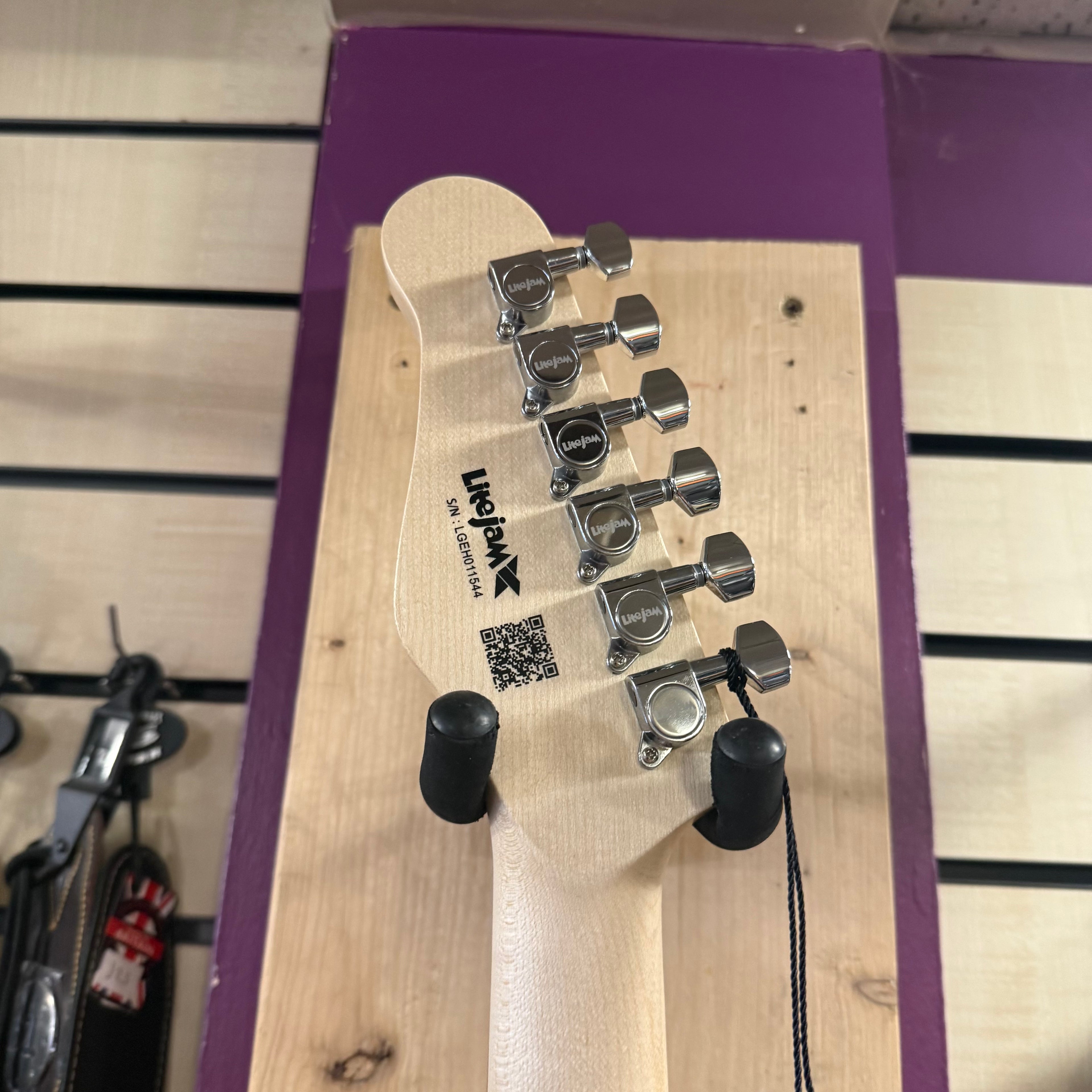 LiteJam Guitar White