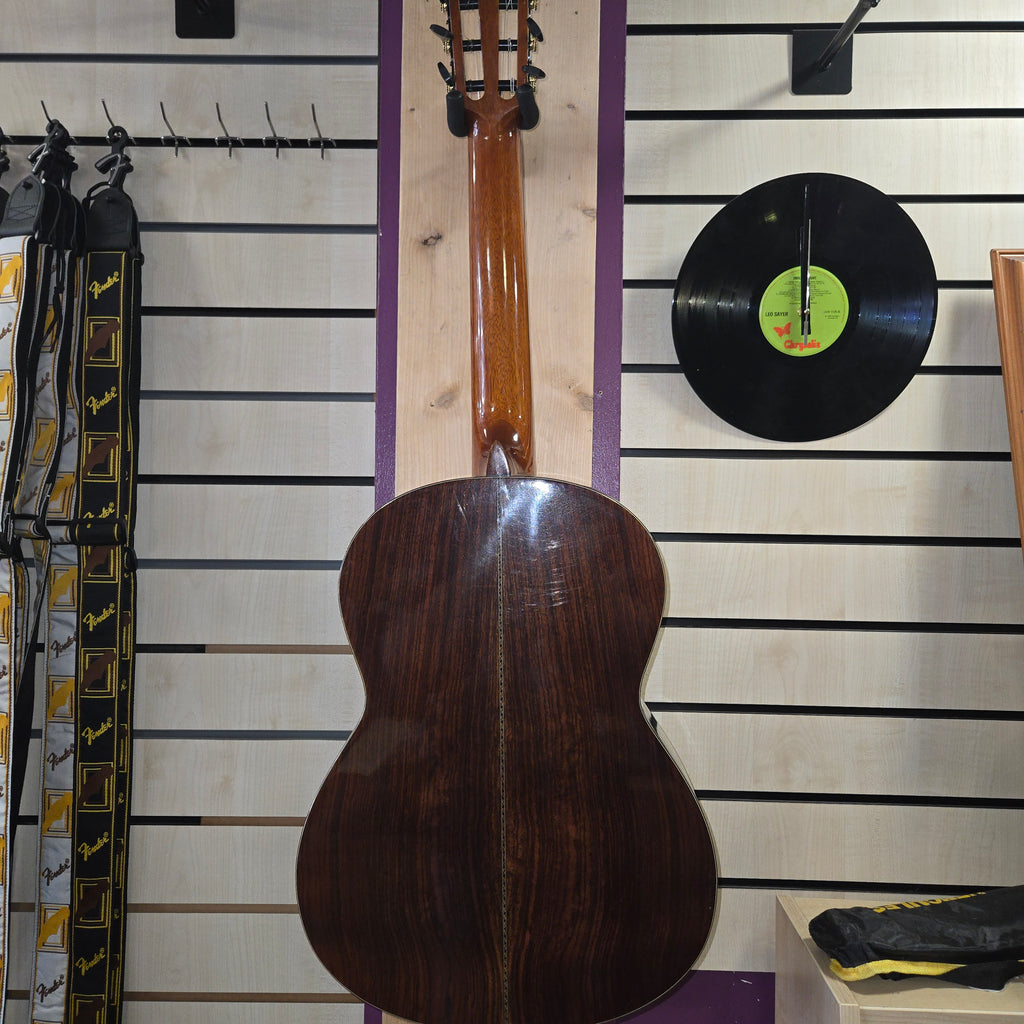 Pre loved Gomez y Gomez C1