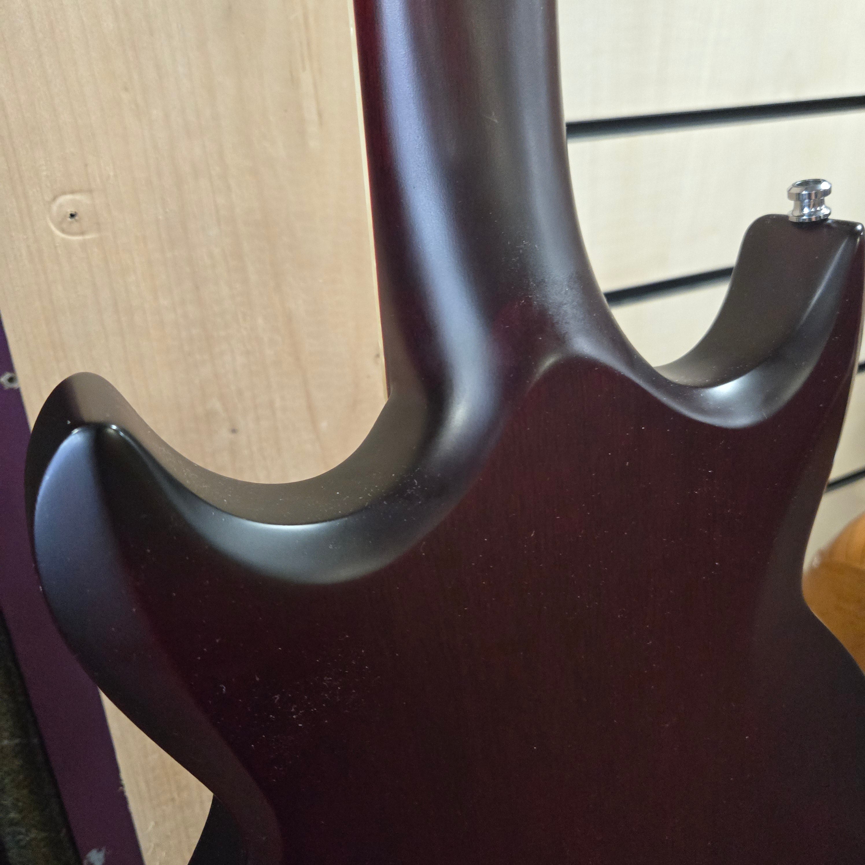 Pre loved Ibanez AXS 42 DRF 2006