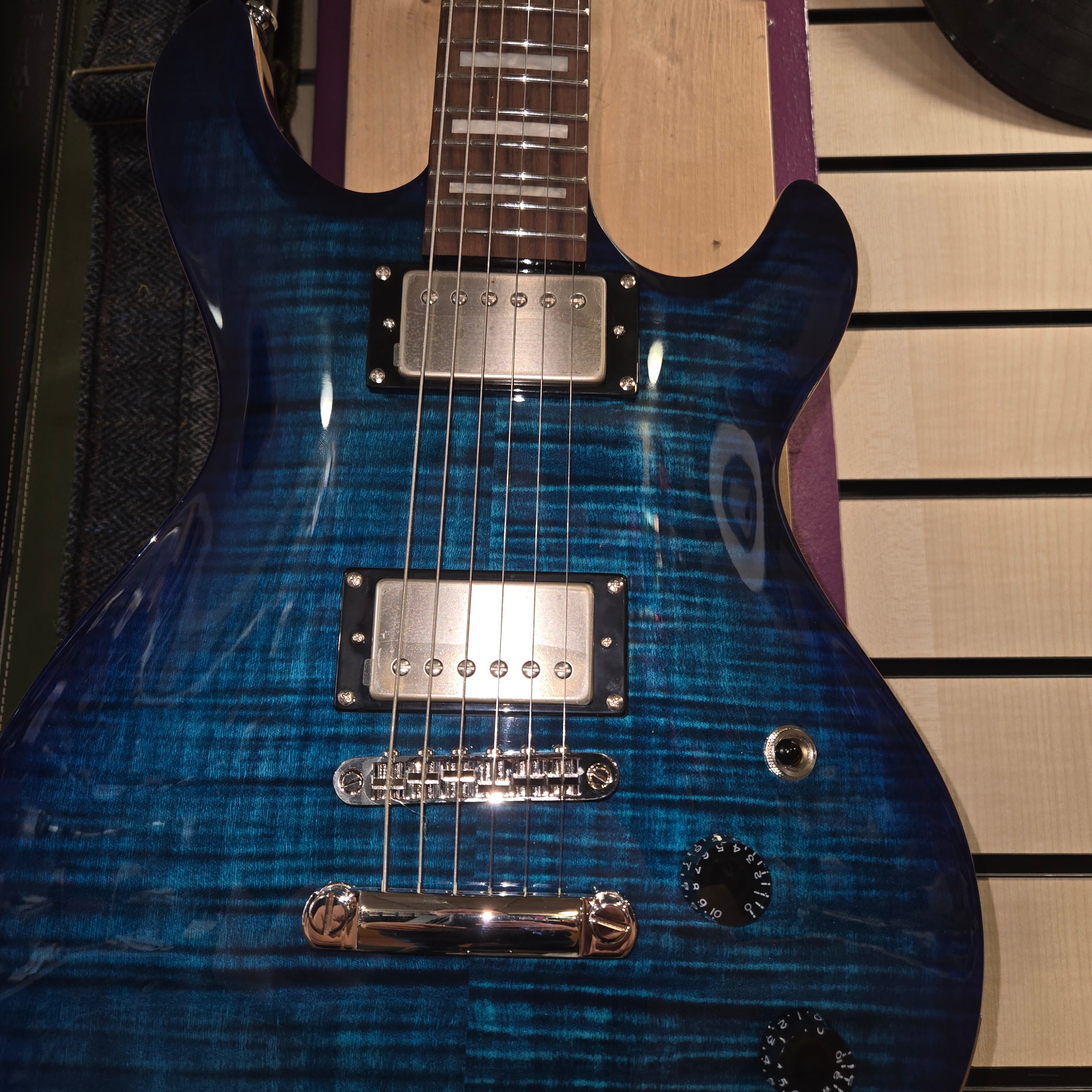 Cort M600 BB