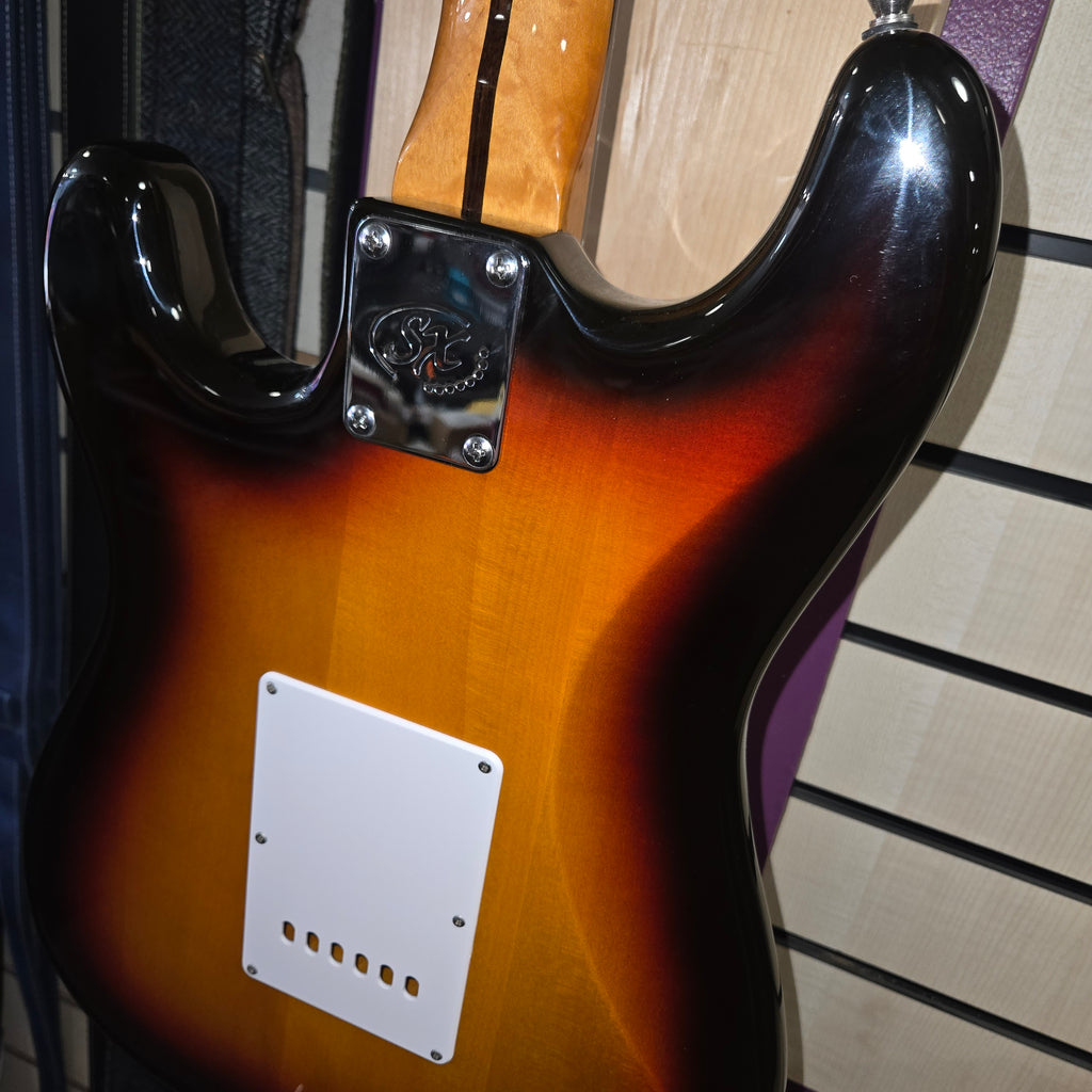 Pre loved SX Strat Style
