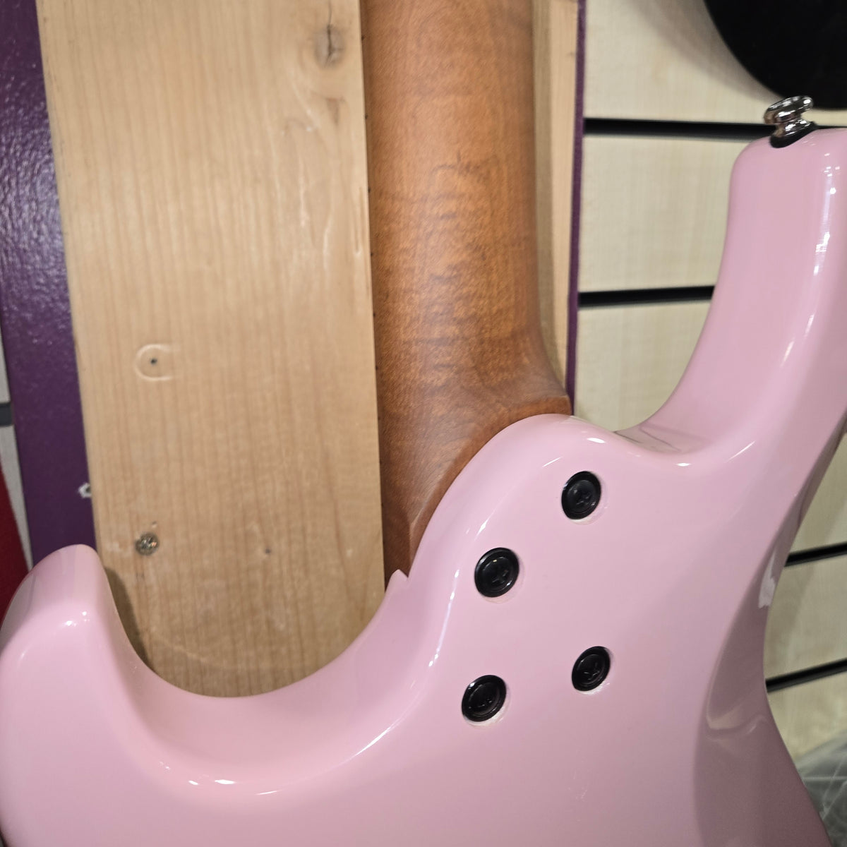 Cort G290 Modern.  Dusty Rose.