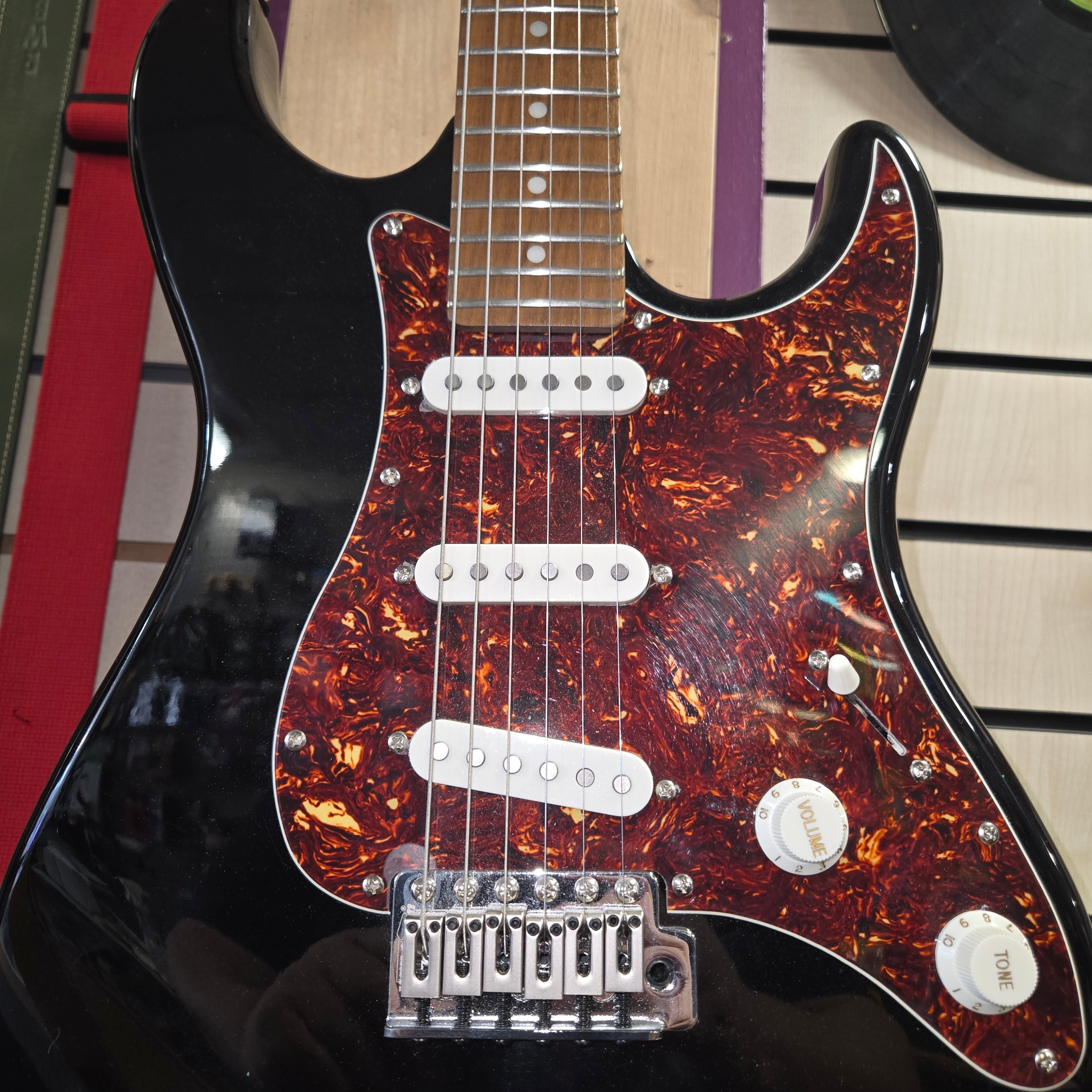 Pre loved Levinson Sceptre blk.