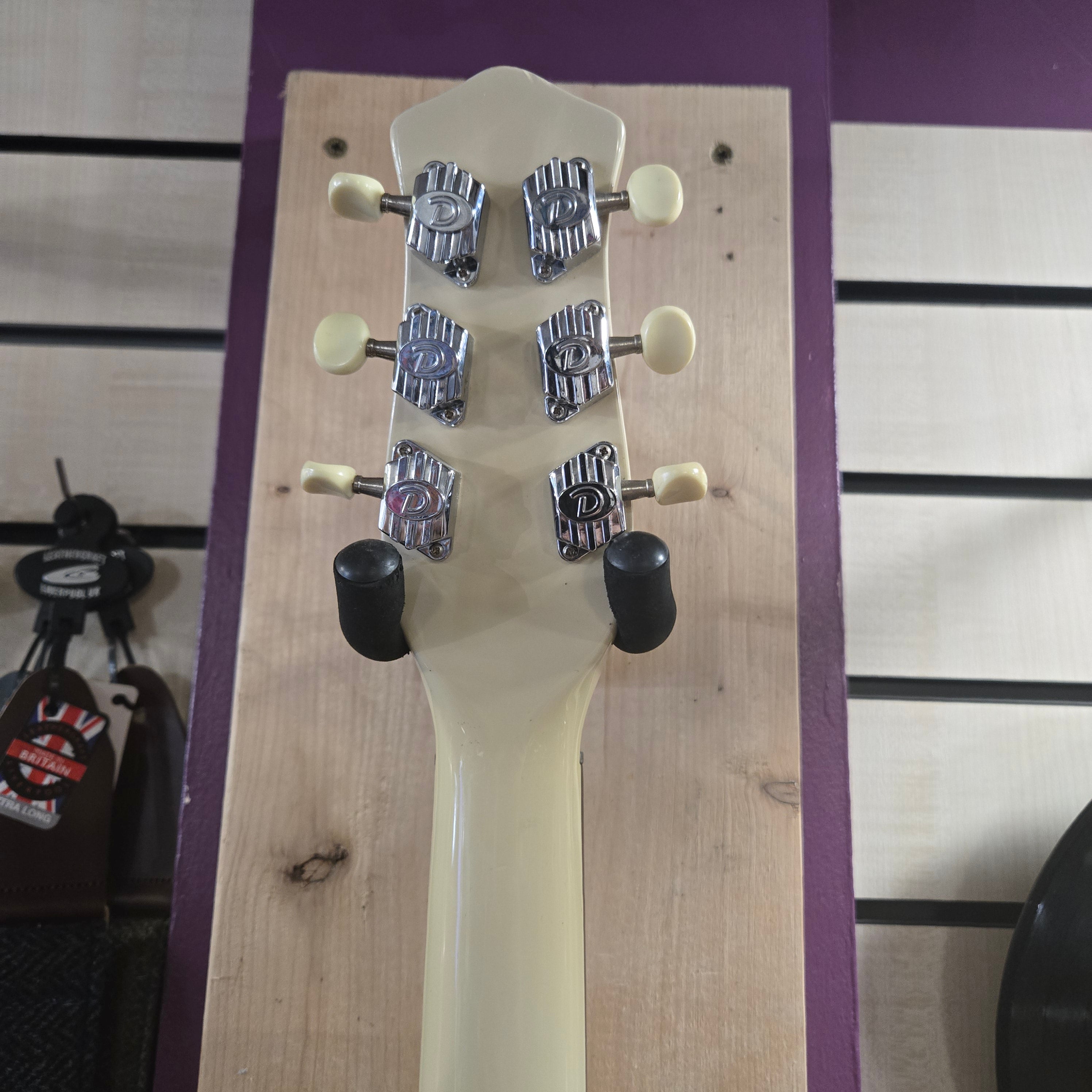 Pre loved Danelectro U2 56 REISSUE