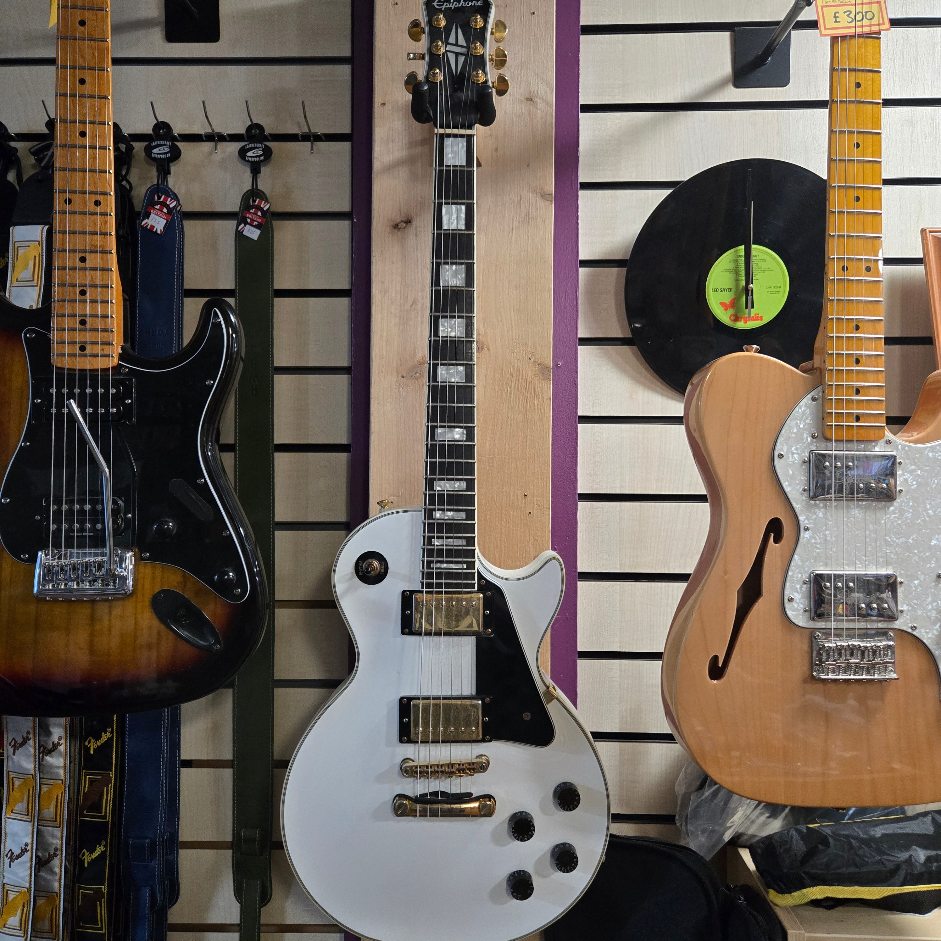 Pre loved Epiphone Les Paul Custom.  AW 2017