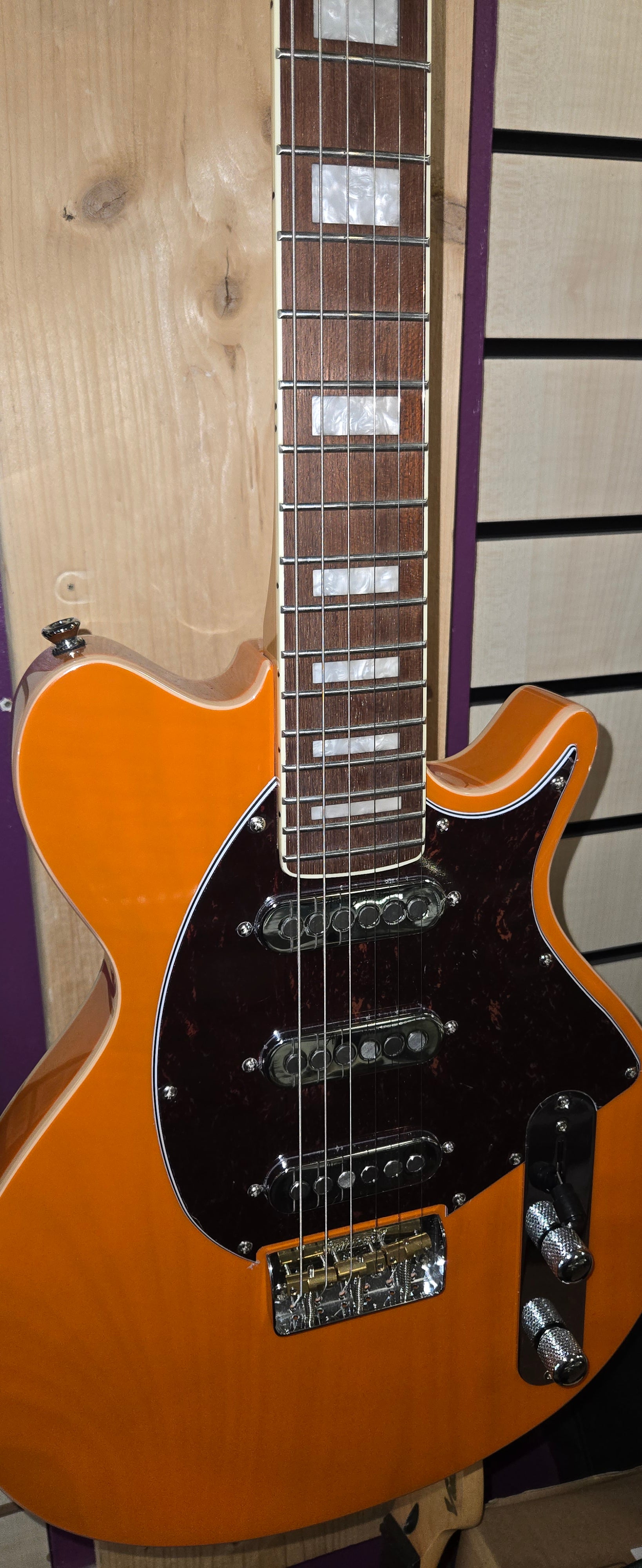 Vintage REVO VRV800TO