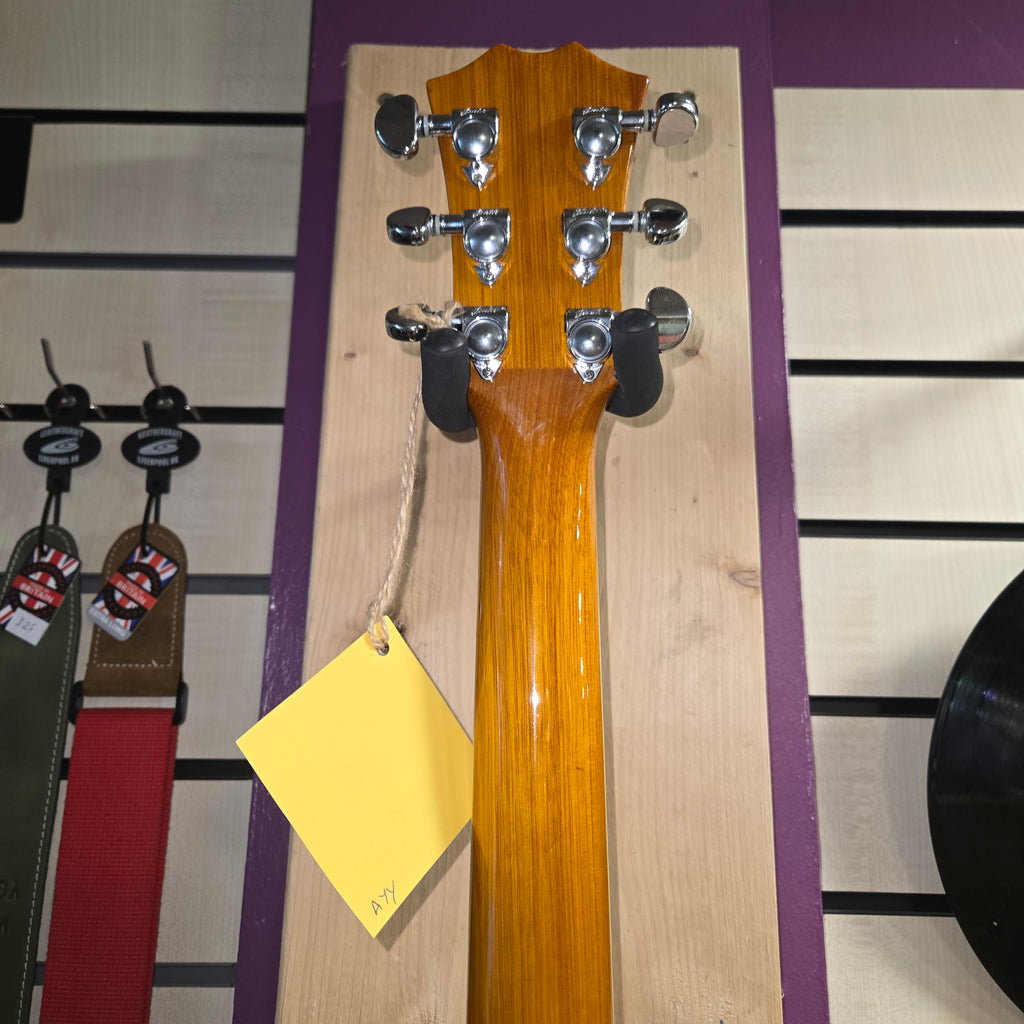 Pre loved Rally LP Style guitar.