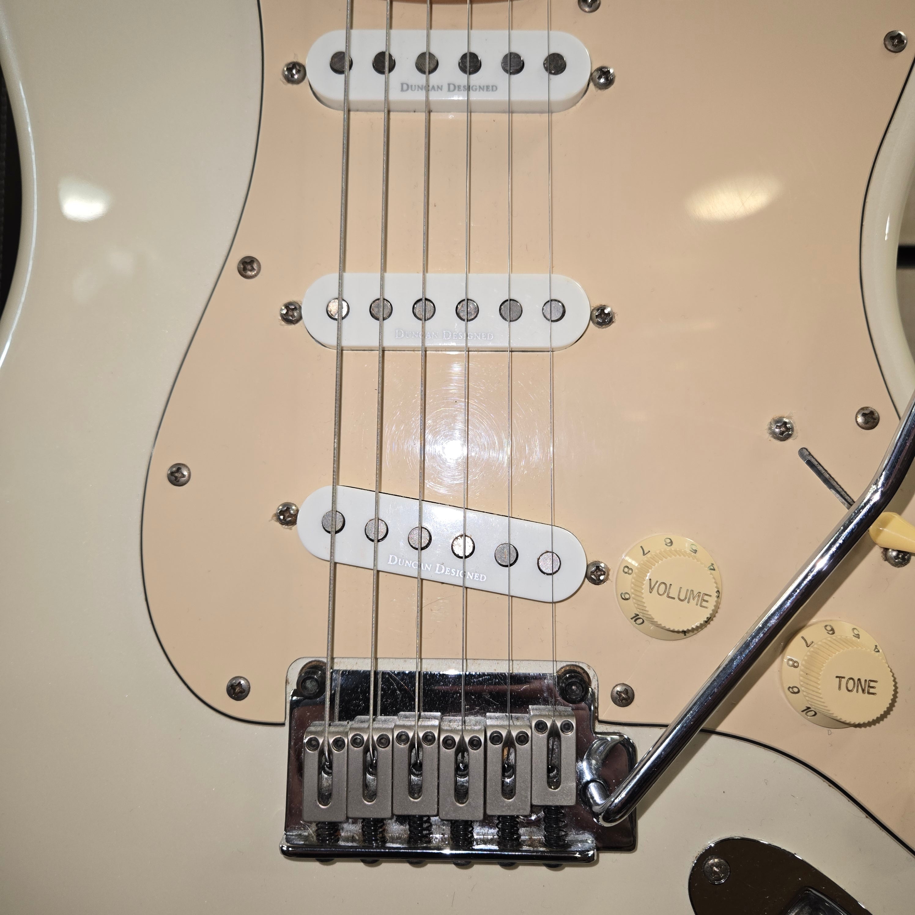 Squier Deluxe Pre Loved