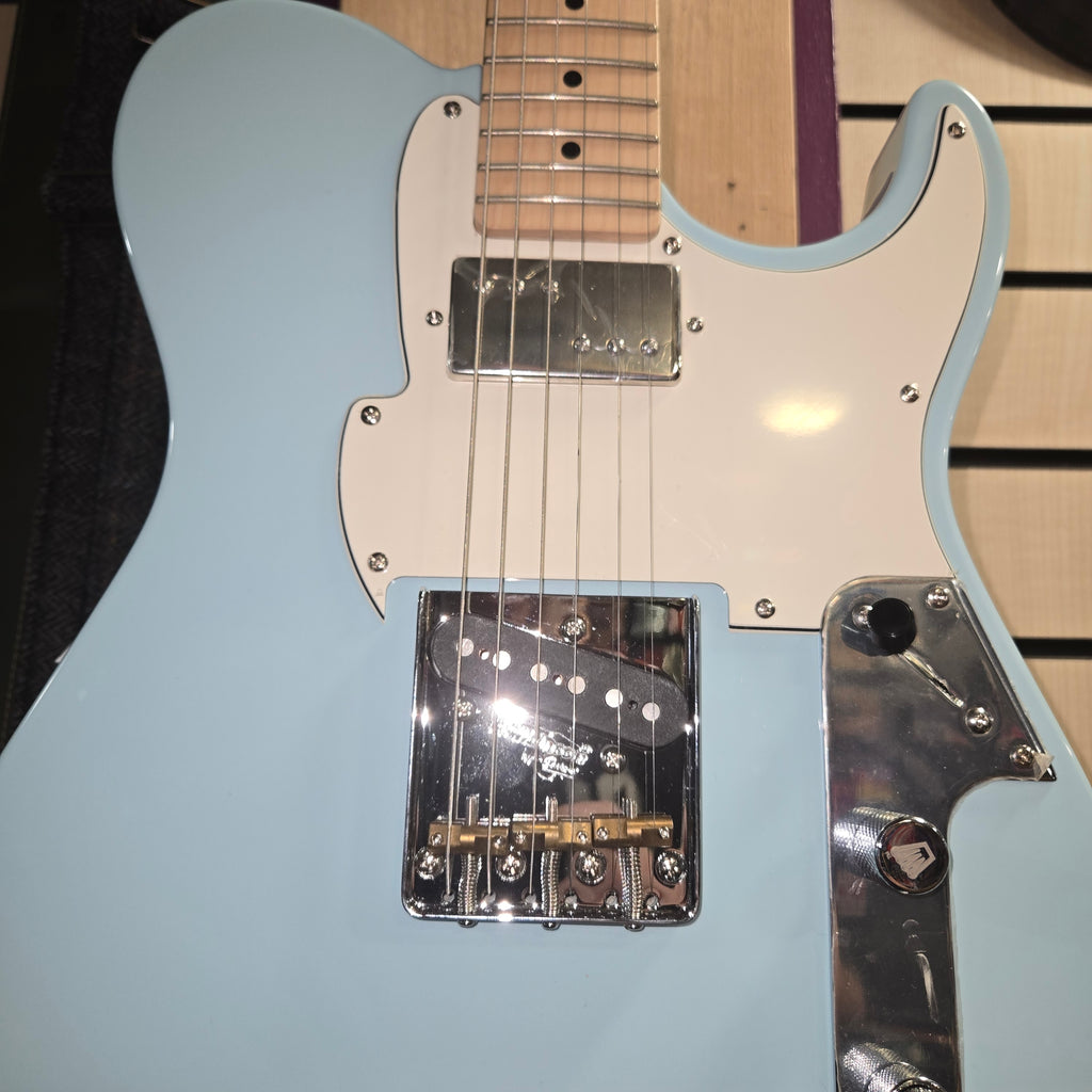 Pre loved Fret king FKV2CLB