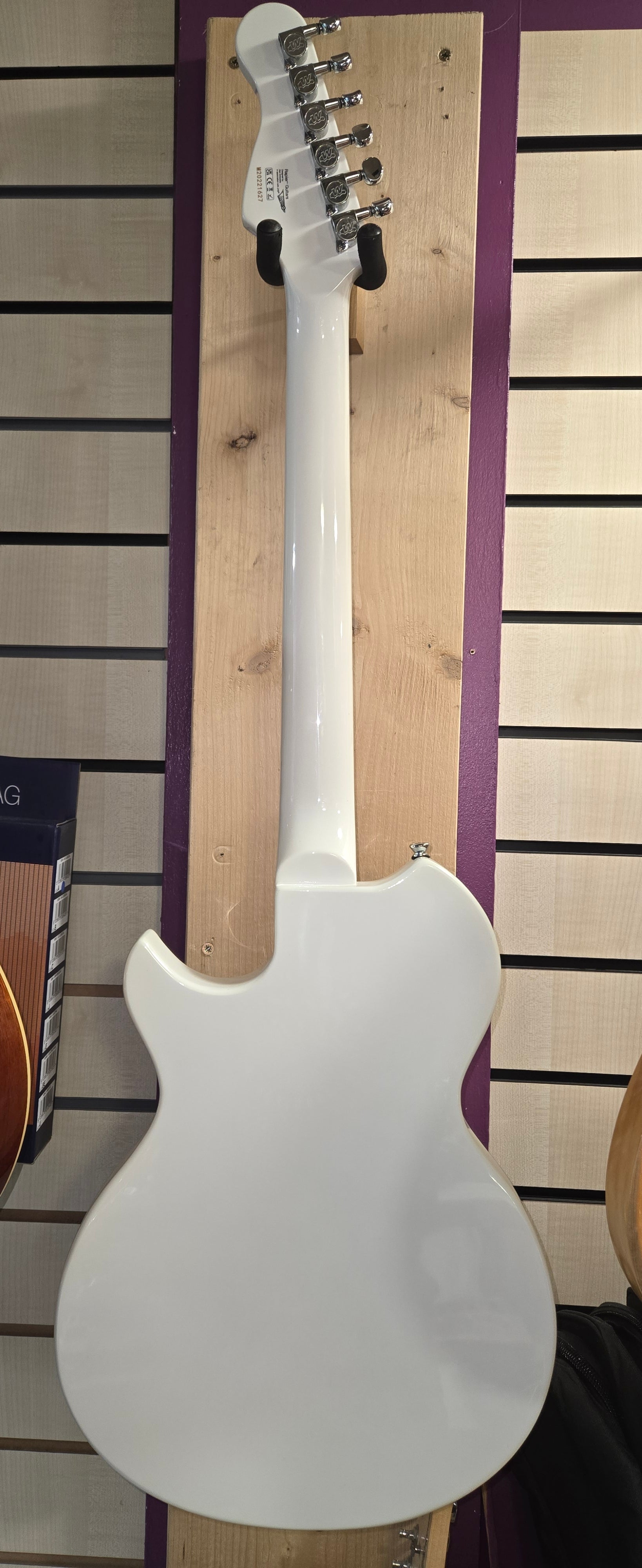 Rapier Deluxe Electric Guitar ~ Arctic White