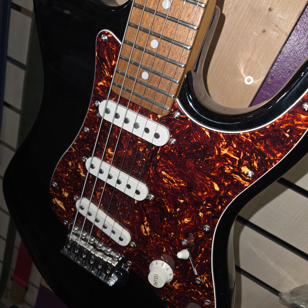 Pre loved Levinson Sceptre blk.