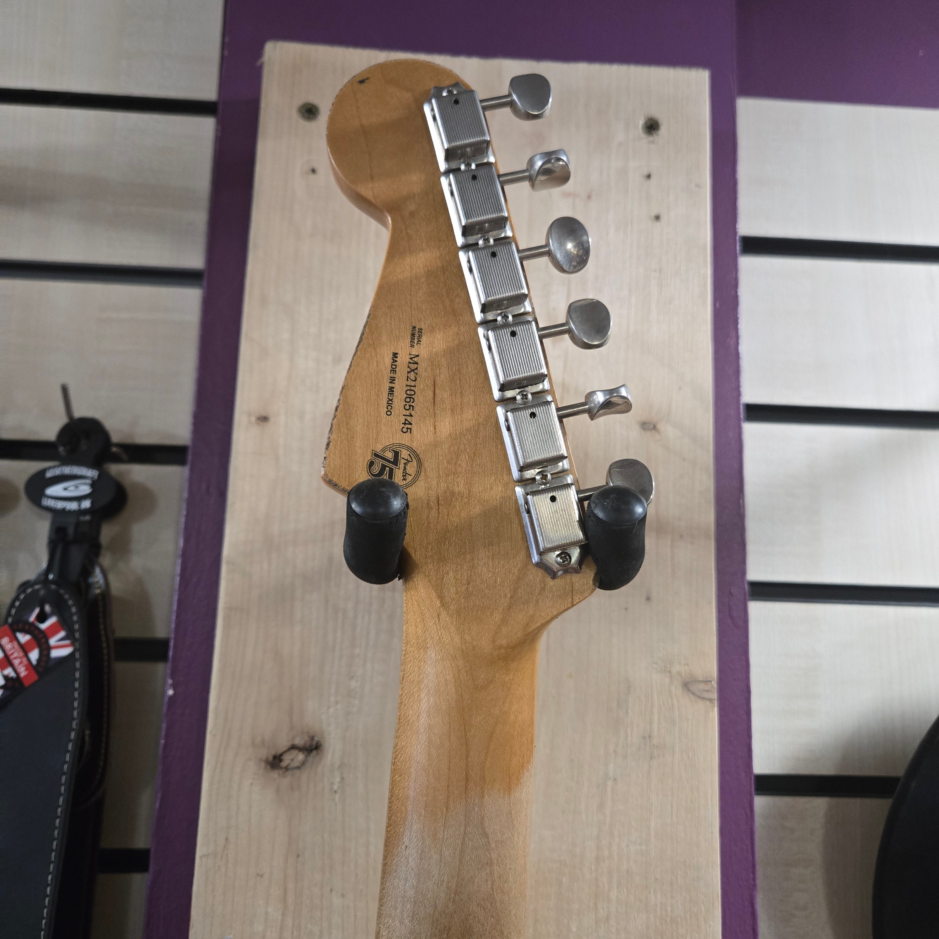 Fender Stratocaster FSR Pre Loved