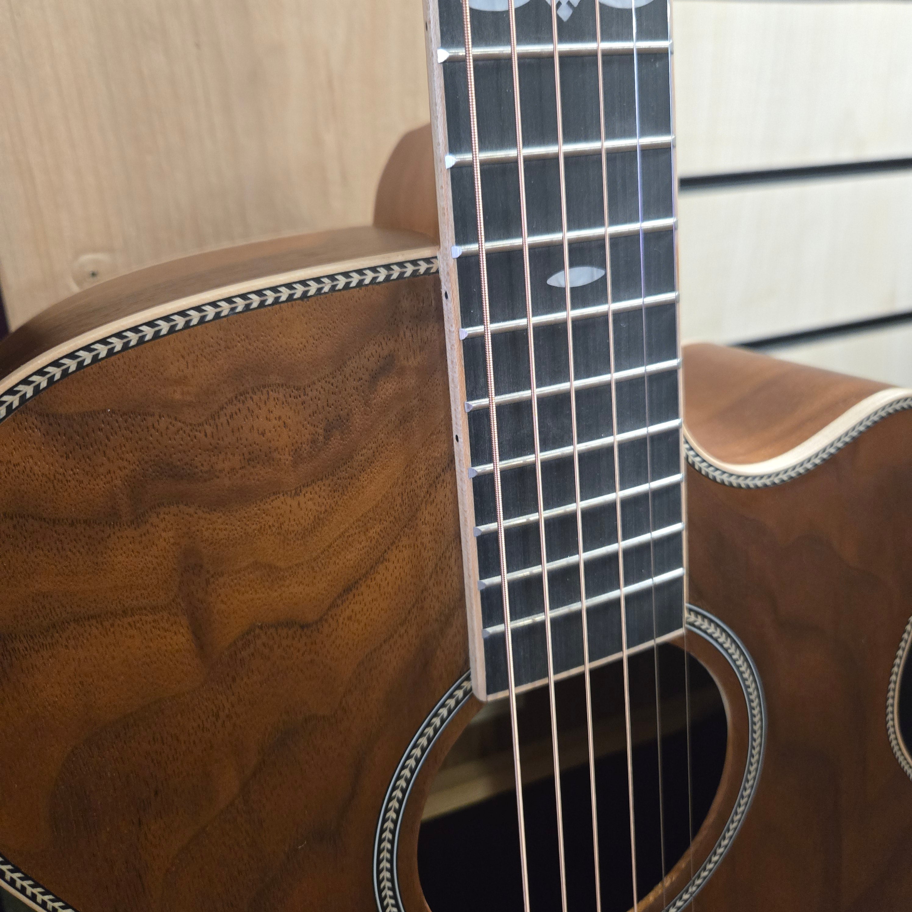 Tanglewood TRU4 CE AW