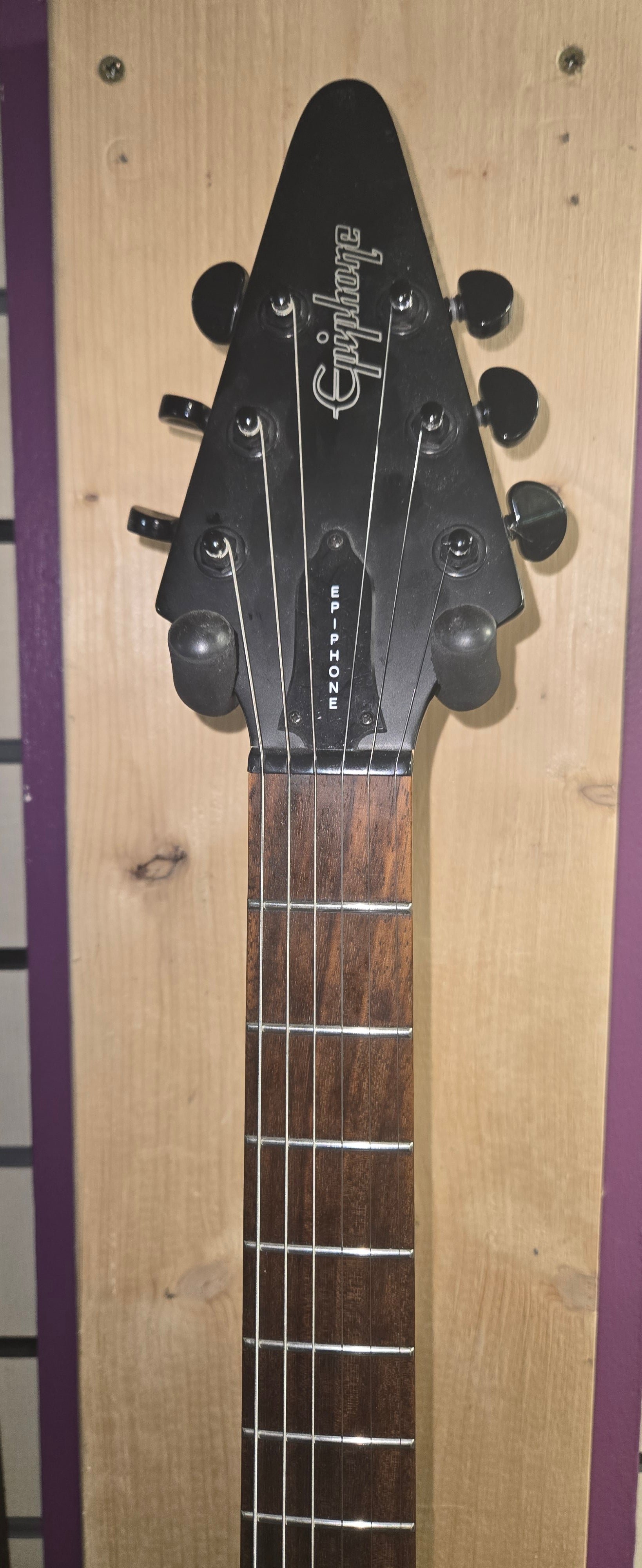 Epiphone '58 Goth Flying V. Pre Loved