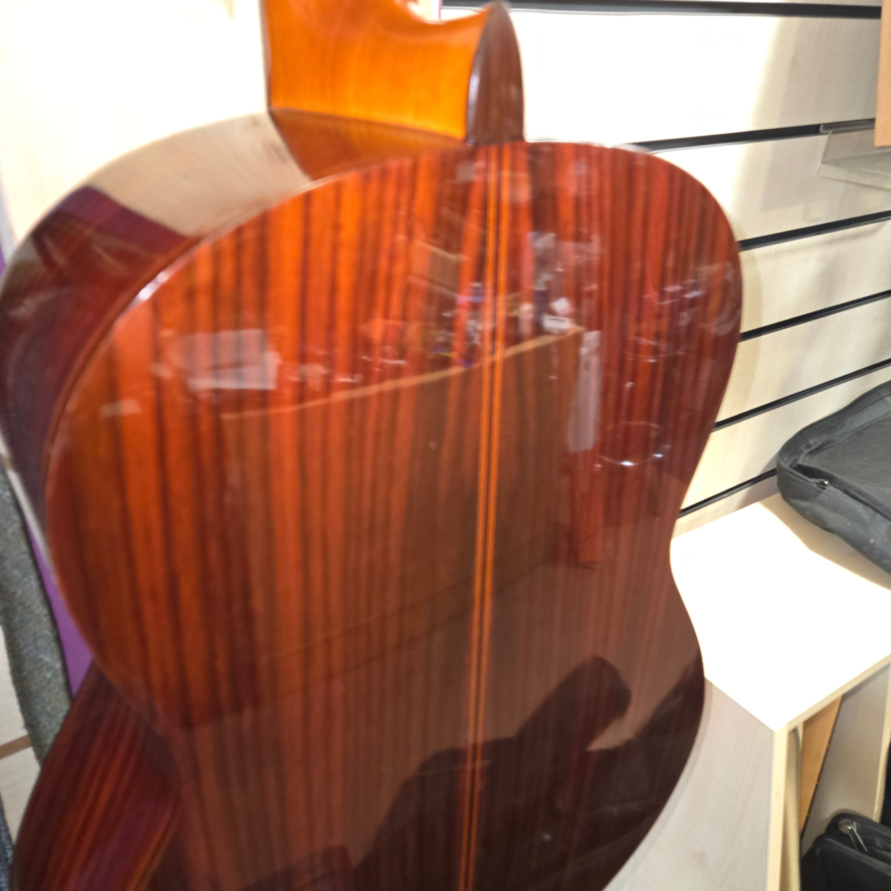 Pre loved Yamaha 220A