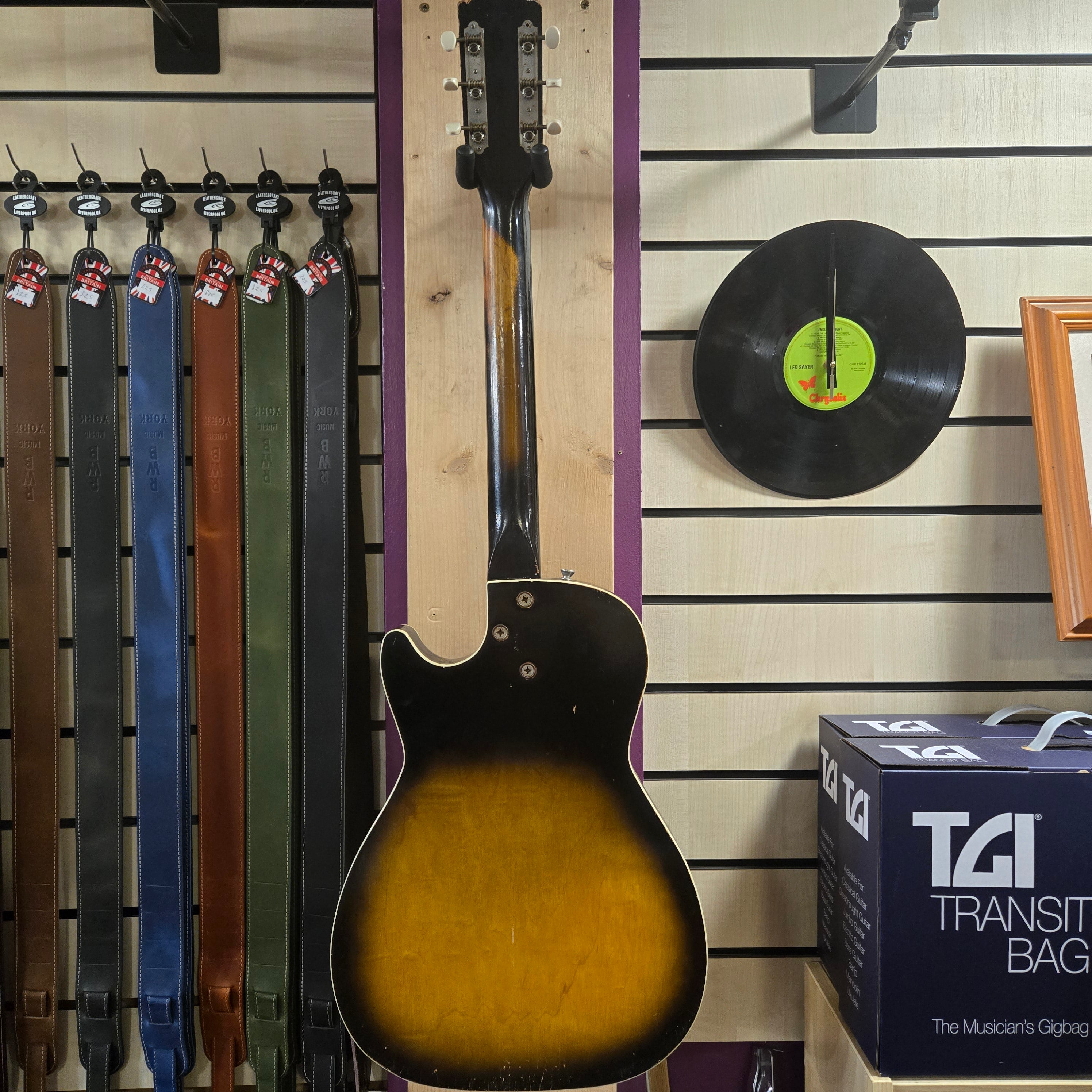 Silvertone 1421 Pre Loved