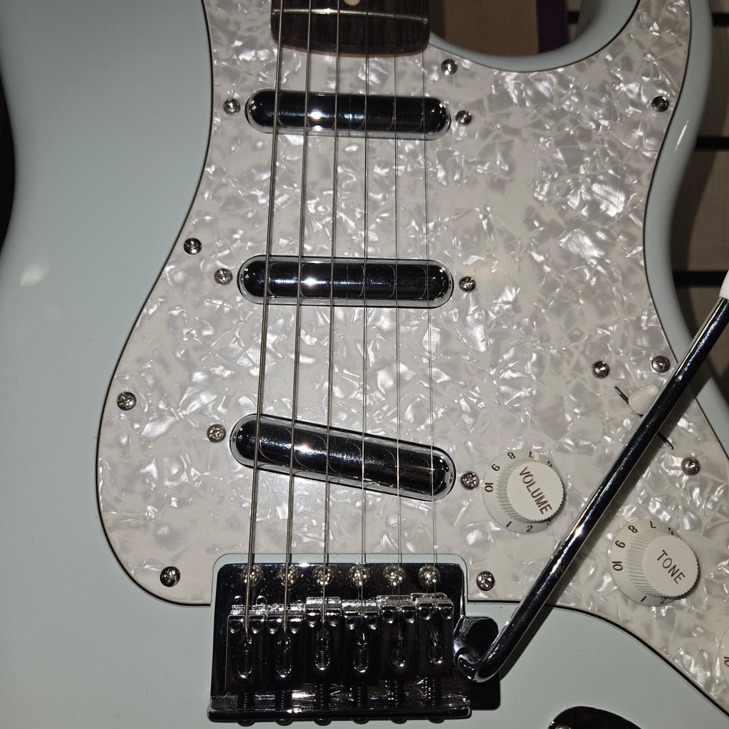 Squier Vintage Modified Pre Loved