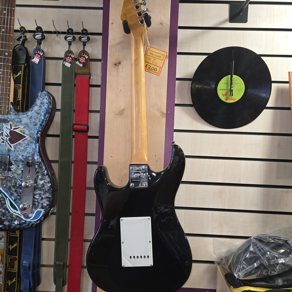 Pre loved Levinson Sceptre blk.