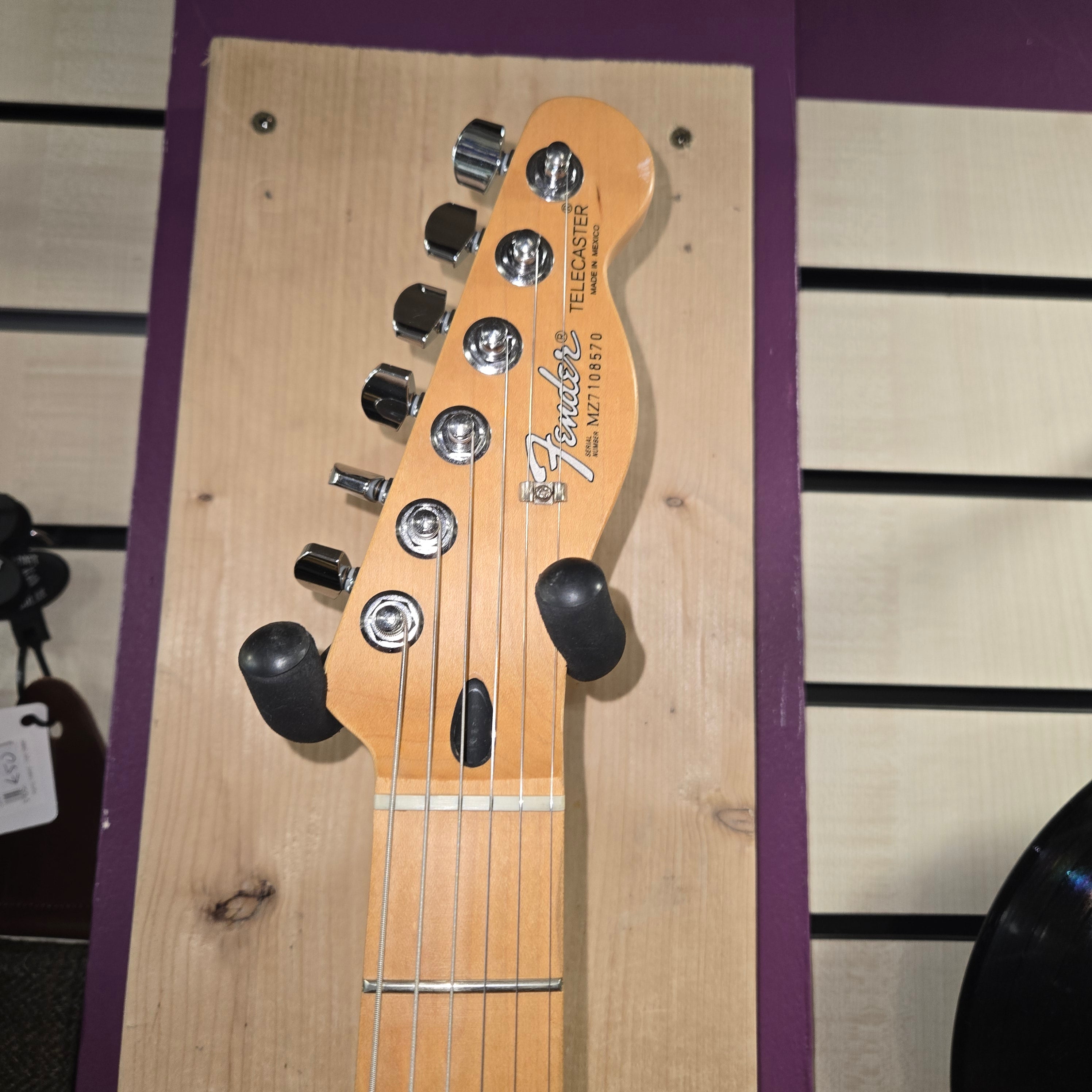 Pre loved Fender Telecaster MIM 2007