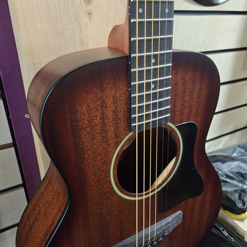 Adam Black travel guitar 02T VSB