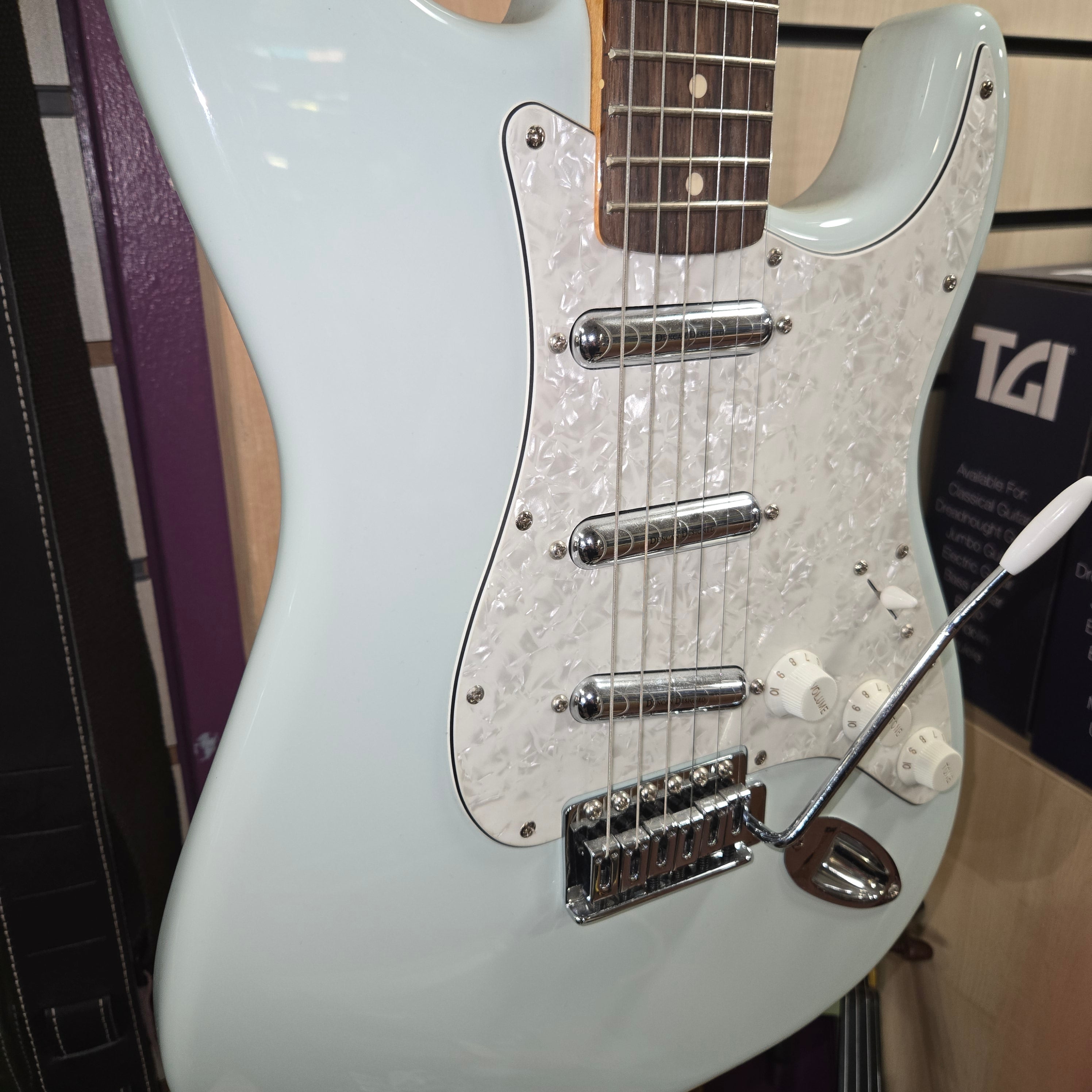 Squier Vintage Modified Pre Loved
