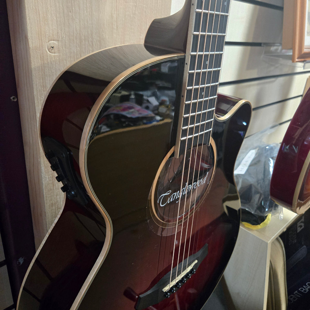 Tanglewood TW4 TLCE AVB
