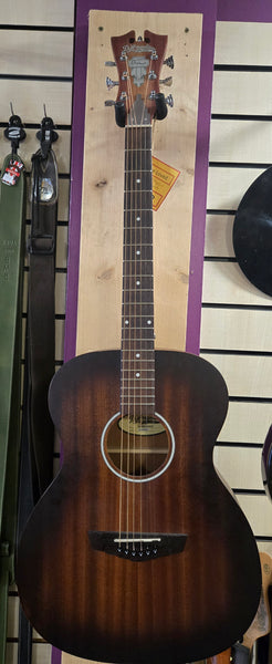 Pre loved D'Anjelio