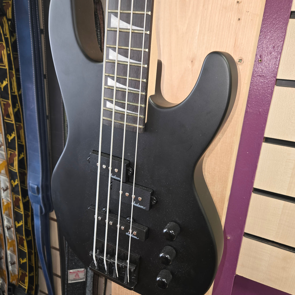 Pre loved Jackson mini bass